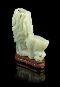 A Chinese Celadon Jade Buddha's Hand Brushpot and Brushwasher 19TH CENTURY Height with stand 6 1/2 inches. — 19TH CENTURY