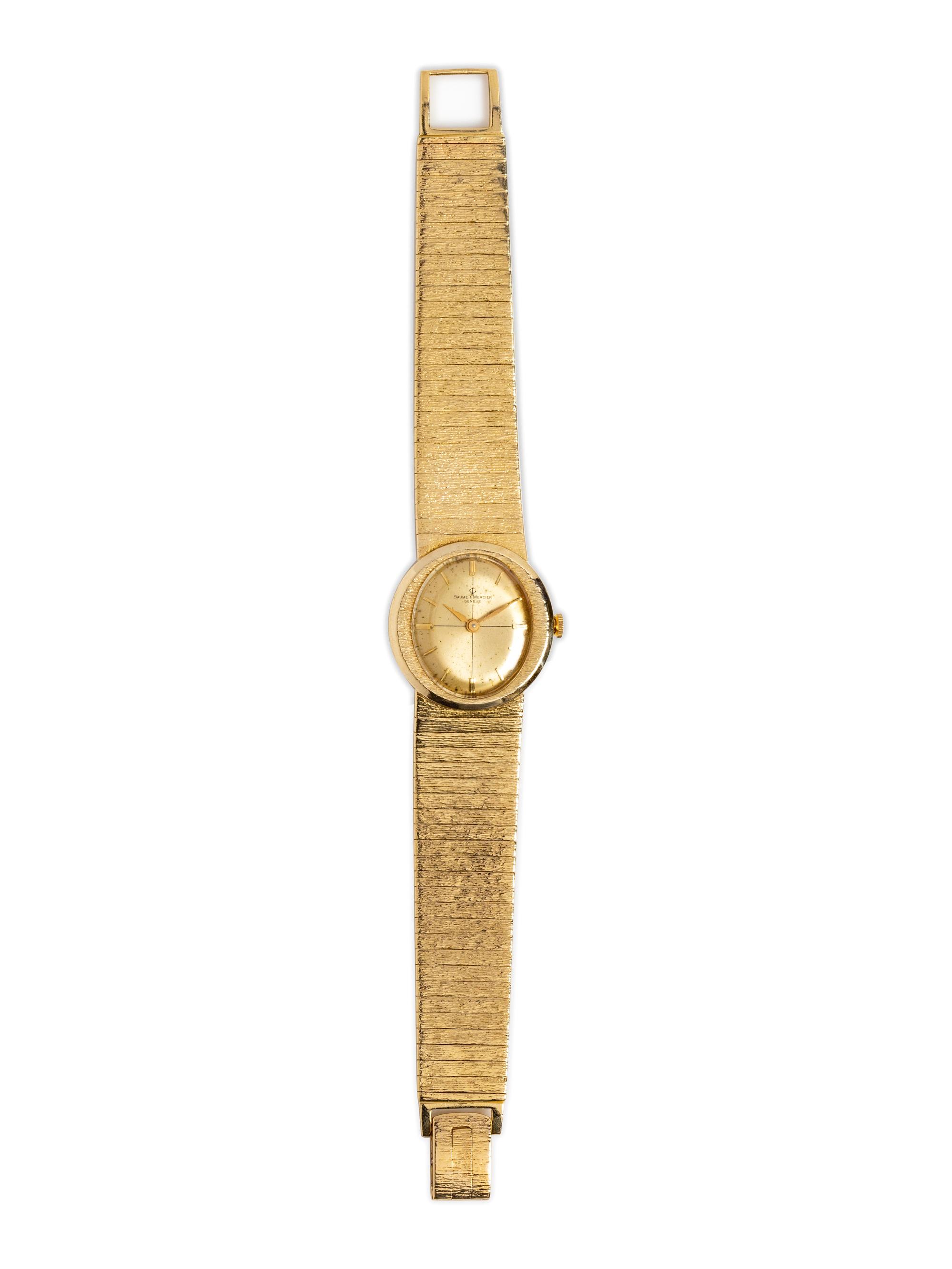A 14 Karat Yellow Gold Wristwatch, Baume & Mercier,