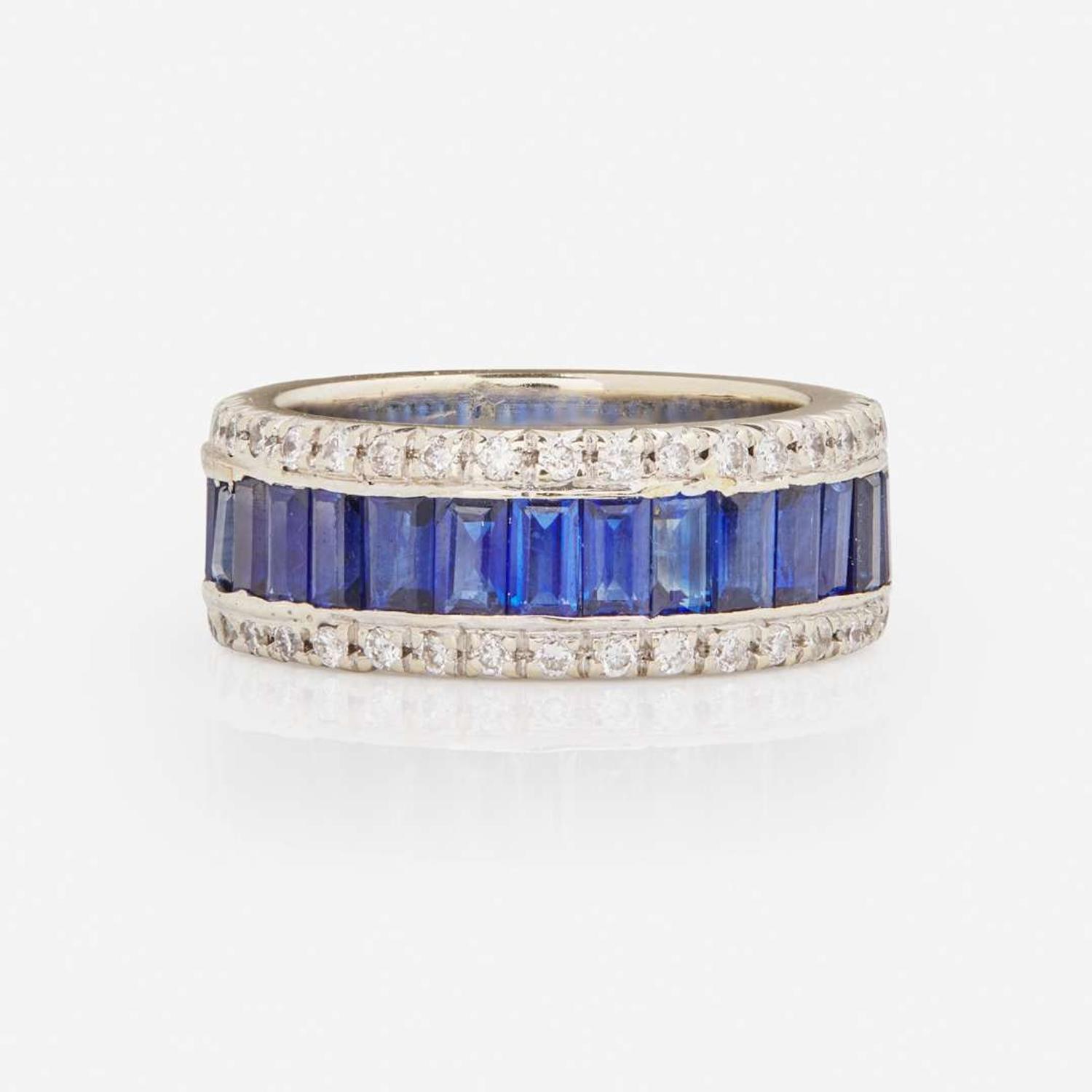 An 18K White Gold, Sapphire, and Diamond Favero Ring