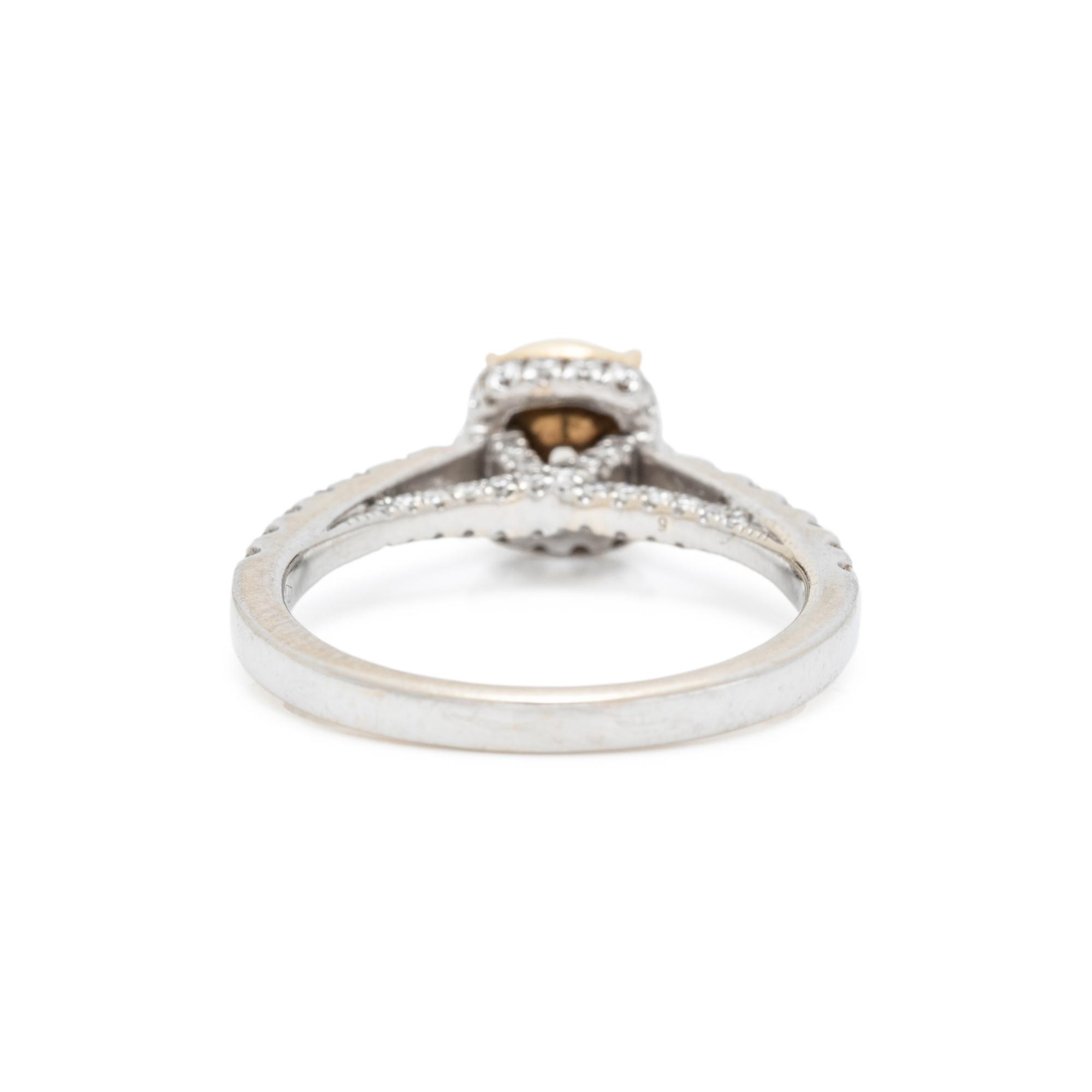 WHITE GOLD, DIAMOND, AND COLORED DIAMOND RING