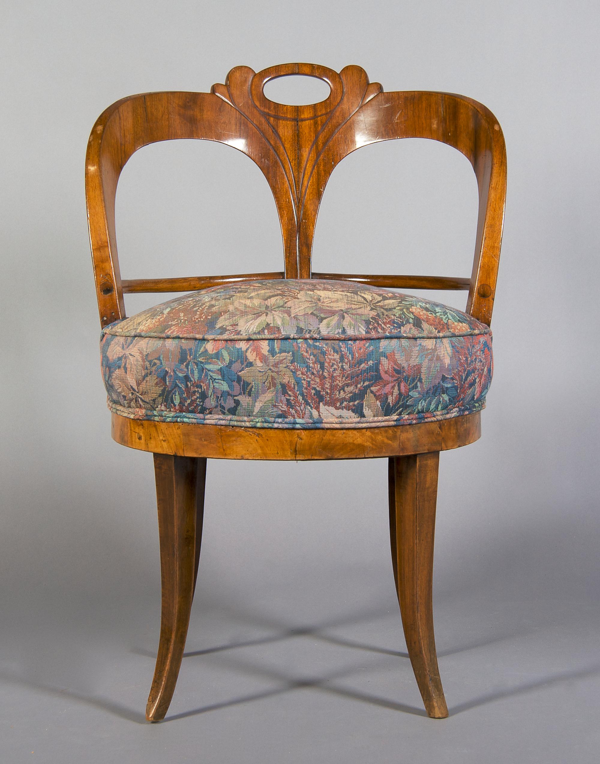 A Biedermeier Walnut Vanity Chair, Height 31 1/4 inches.