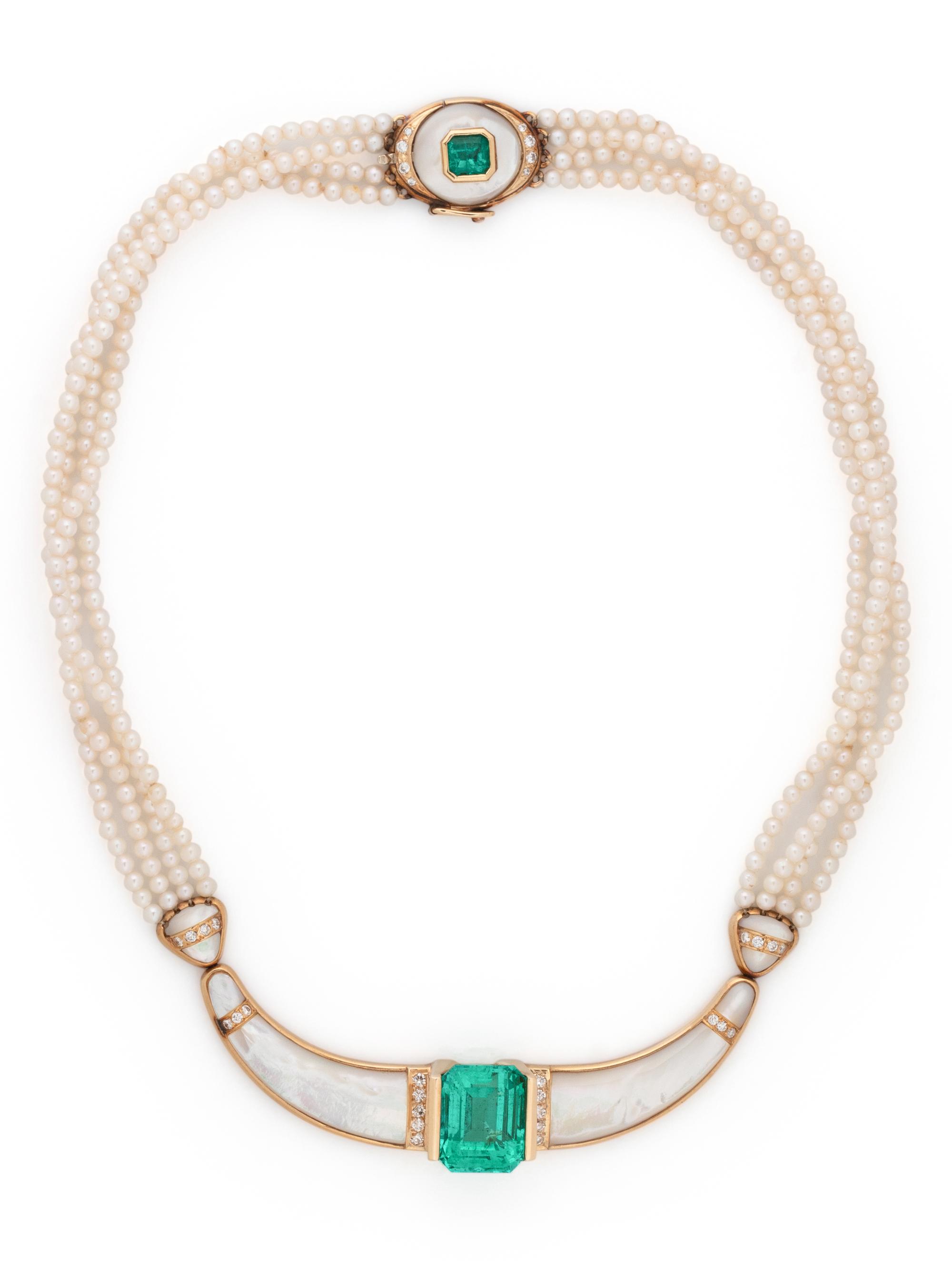 EMERALD, MOTHER-OF-PEARL AND CULTURED PEARL NECKLACE