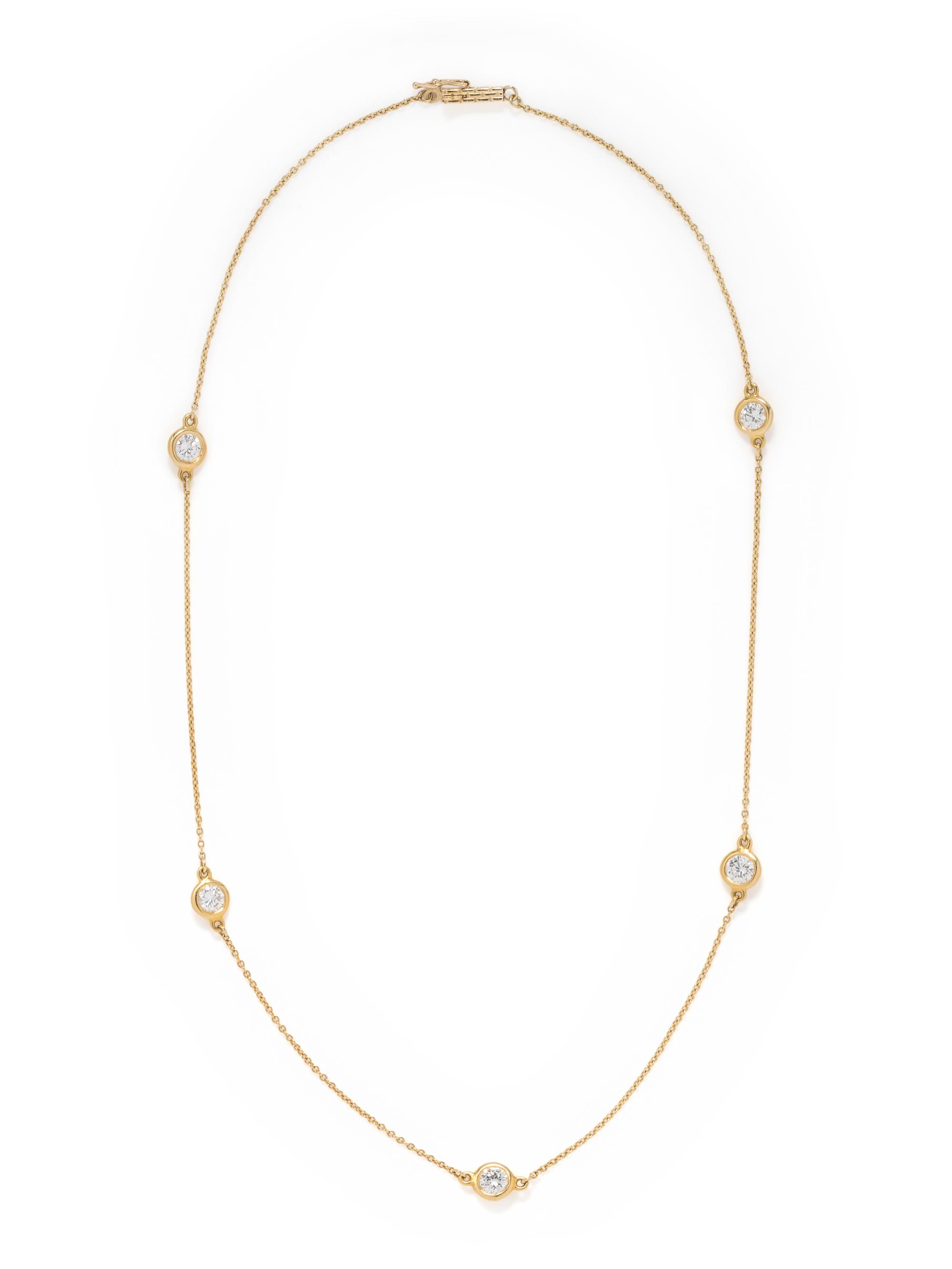 YELLOW GOLD AND DIAMOND NECKLACE