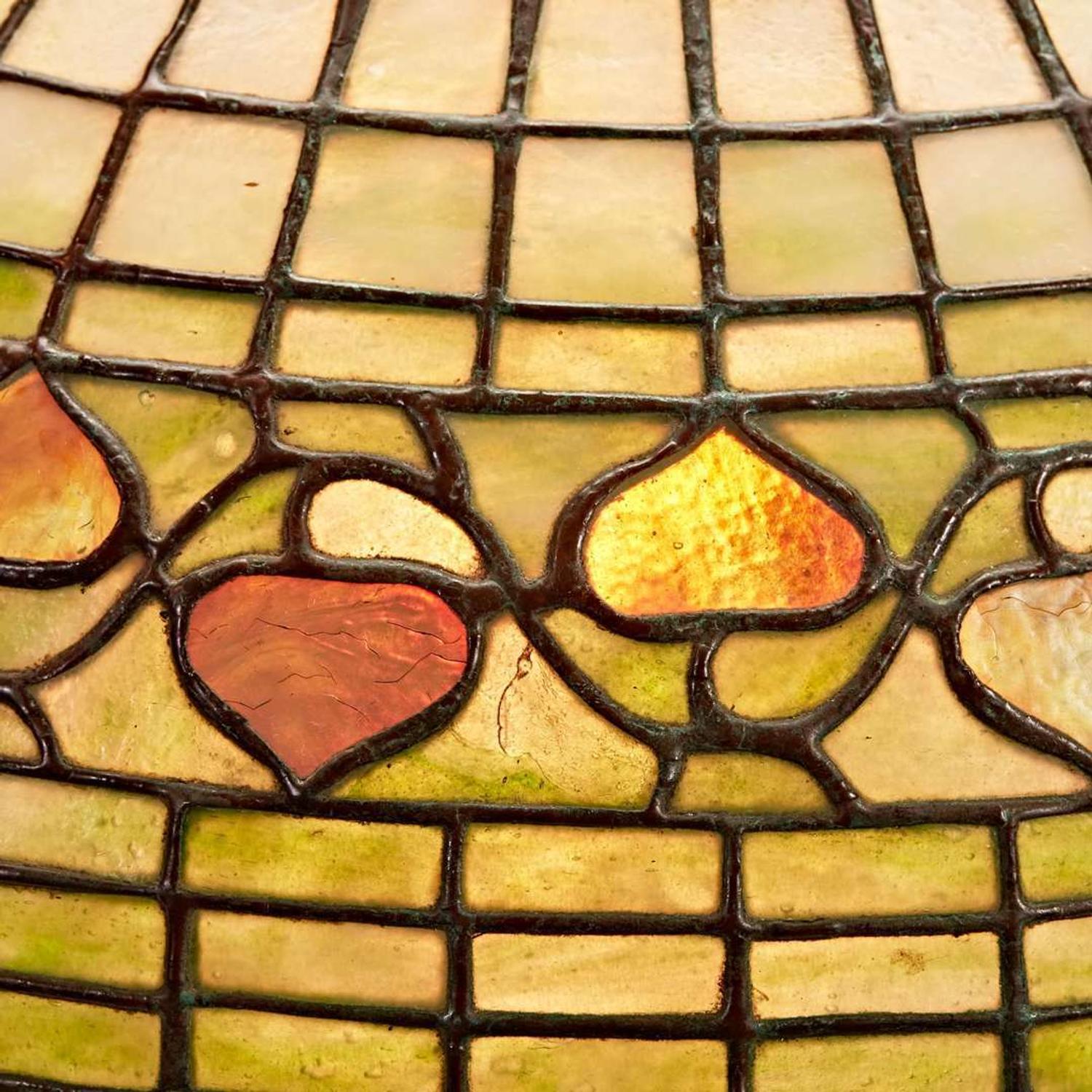 Tiffany Studios "Vine Border" Table Lamp, circa 1905