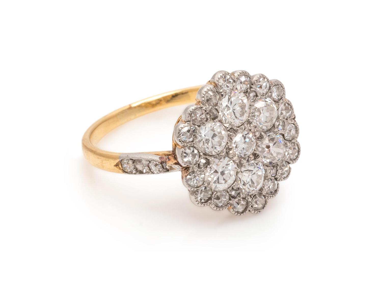DIAMOND RING