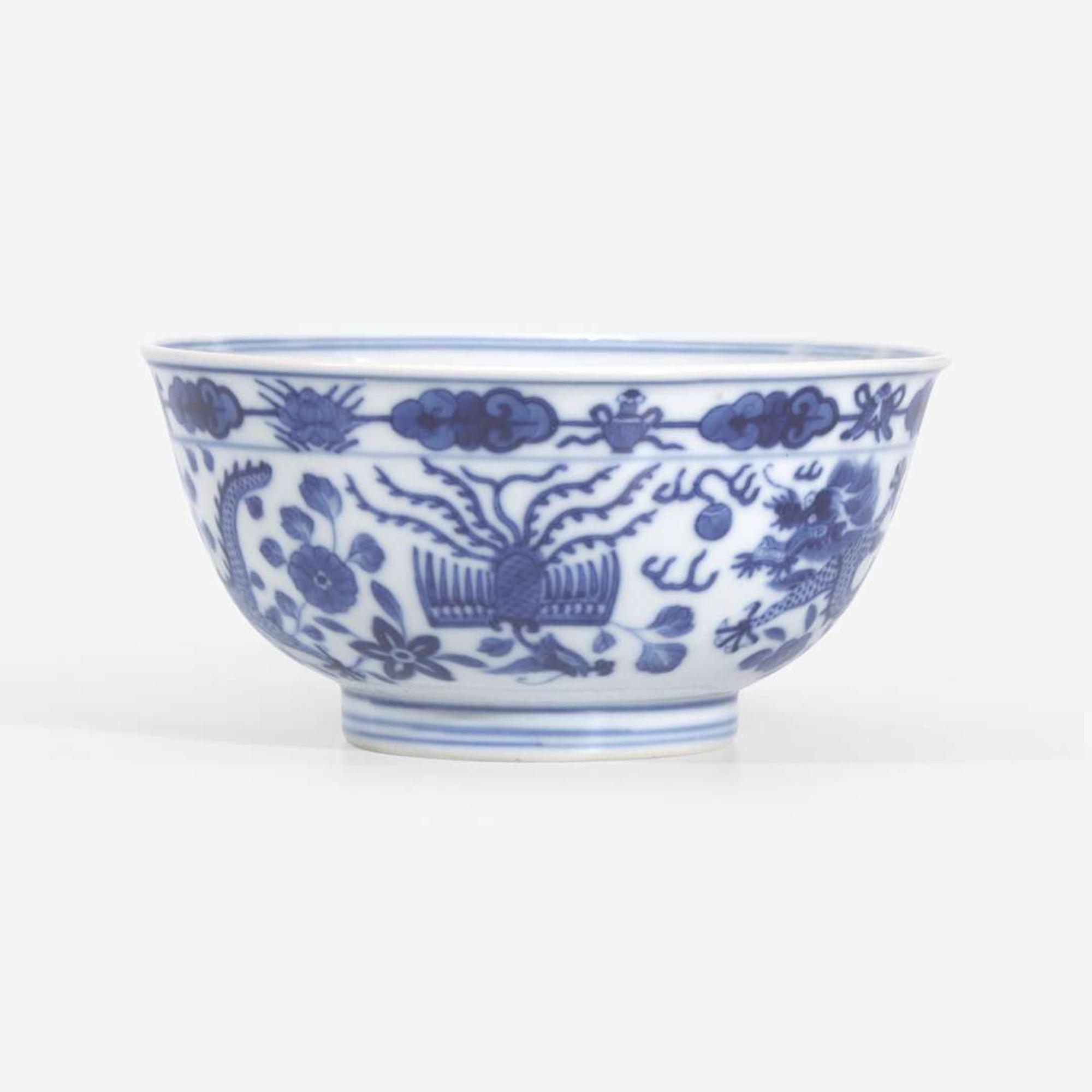 A Chinese blue and white porcelain "Dragon" bowl 青花龙纹碗 Guangxu six-character mark and possibly of the period ????? ??????