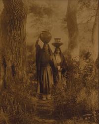 [Native-Americana] Curtis, Edward. Taos Water Girls