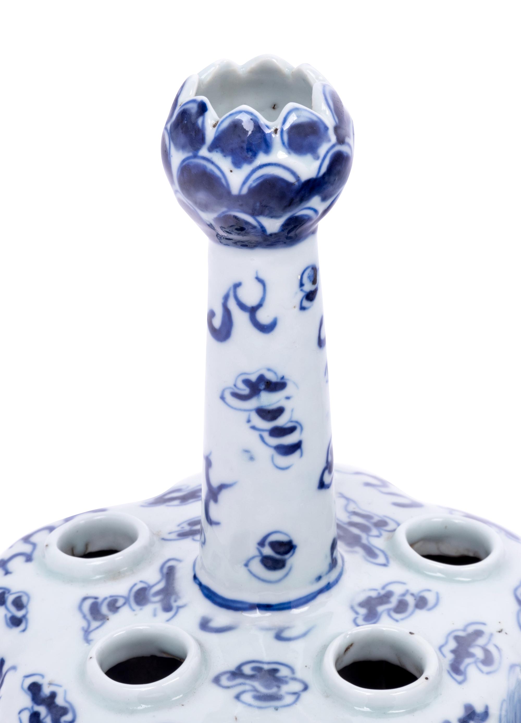 A Pair of Chinese Blue and White Porcelain Tulip Vases