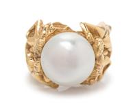 A Yellow Gold and Cultured South Sea Pearl Figural Ring,