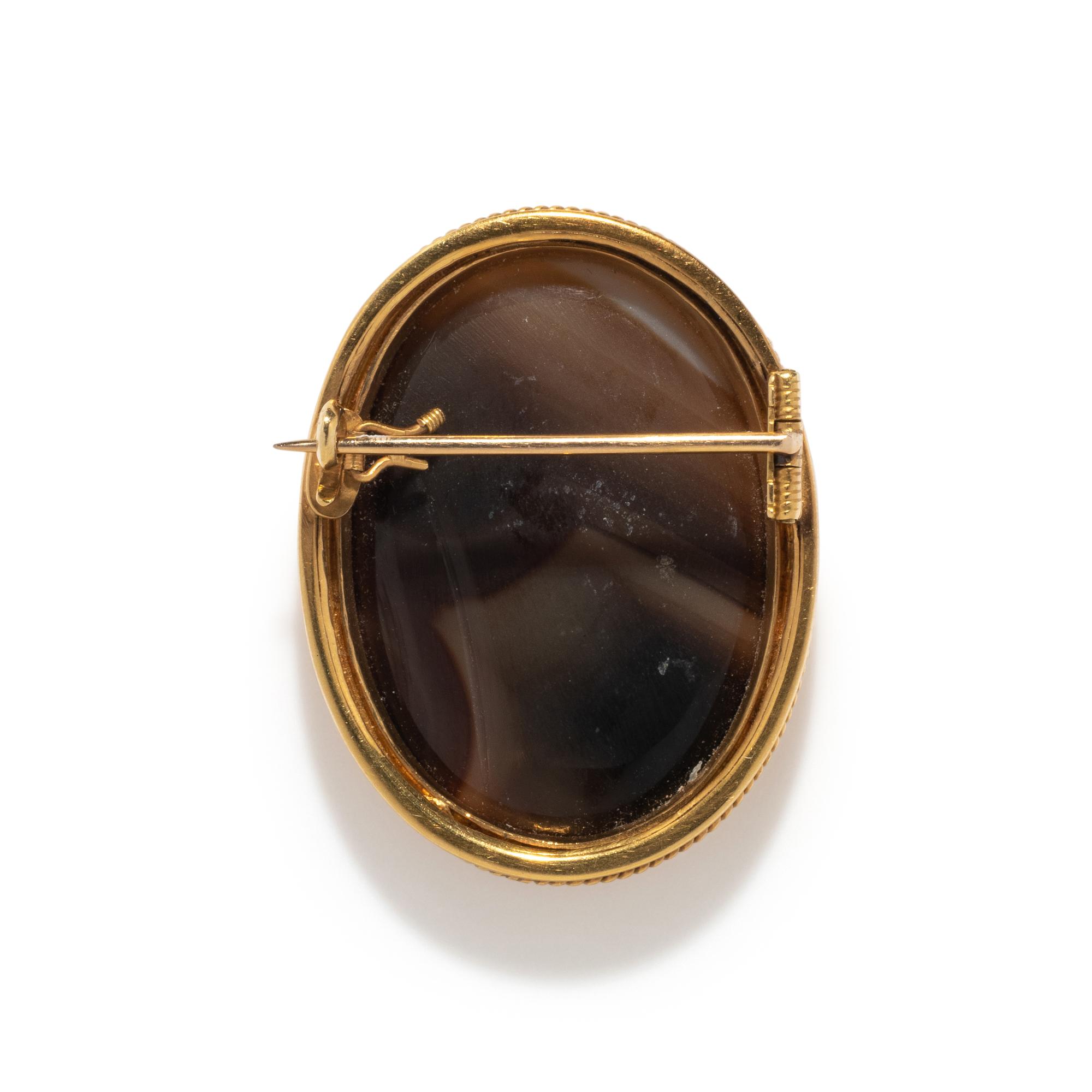 A Gold Brooch with A Banded Agate Engraved Intaglio