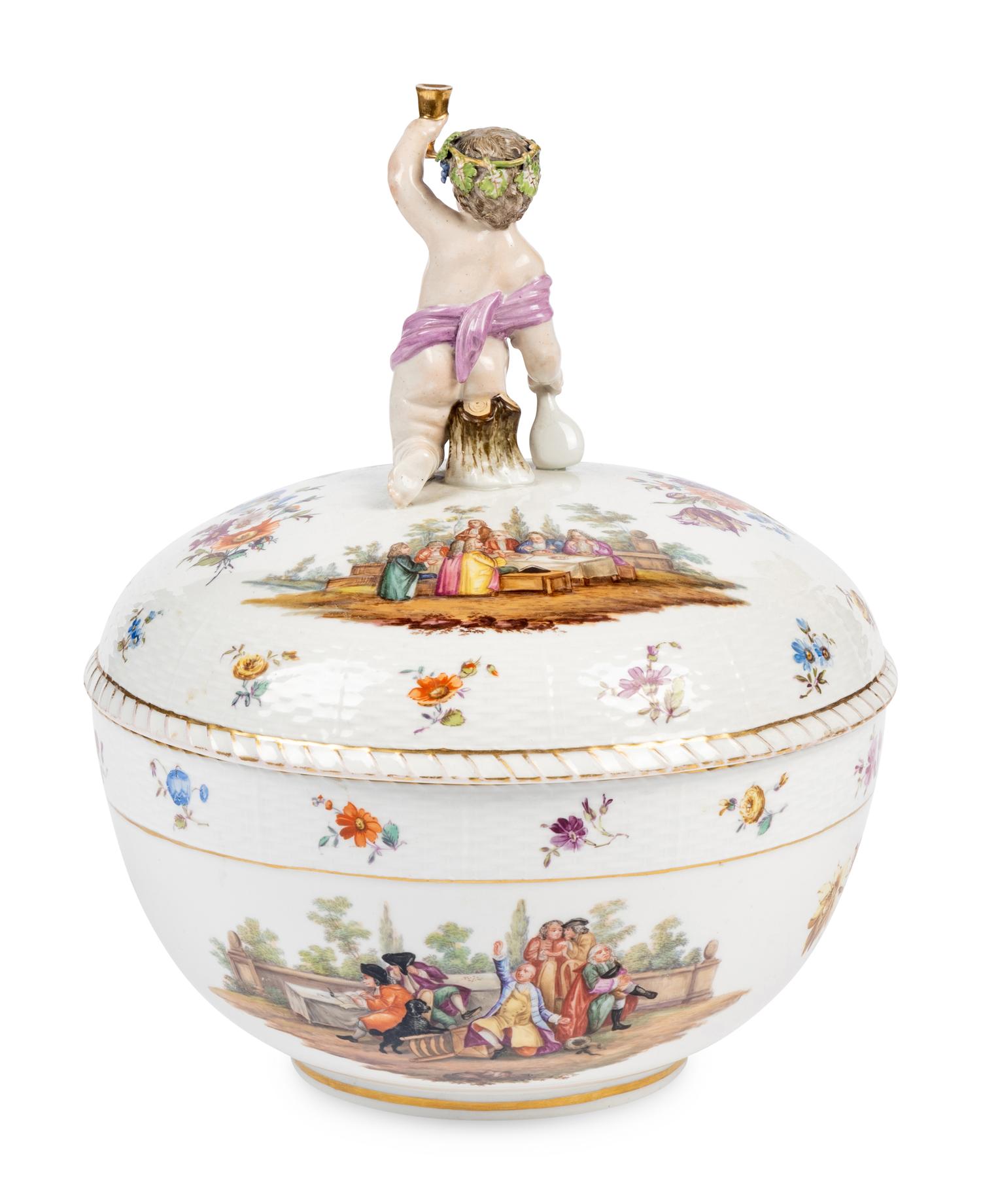 A Berlin (K.P.M.) Porcelain Covered Tureen
