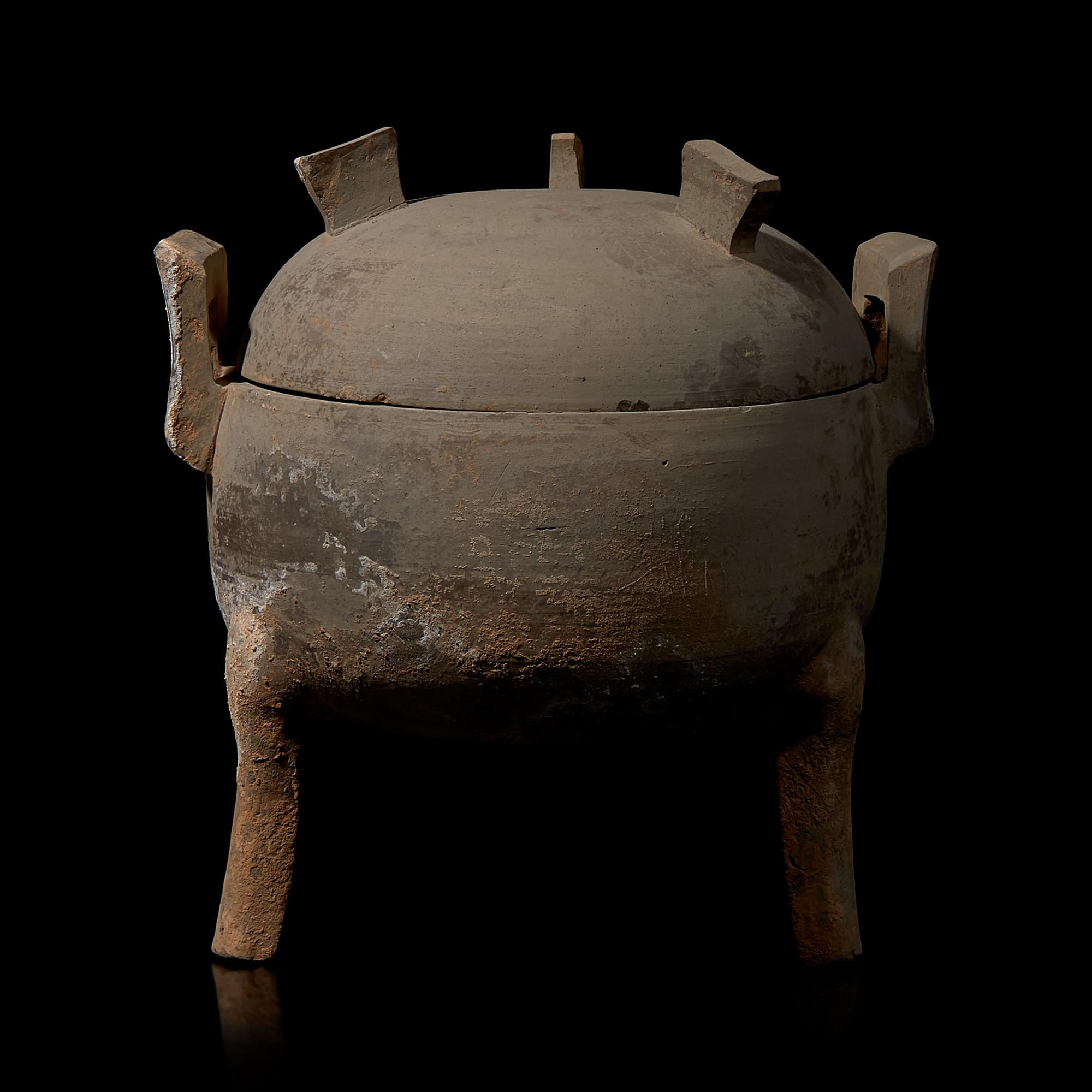 A Chinese Grey Pottery Vessel and Cover, Ding , Warring States Period 戰國 灰陶帶蓋三足鼎