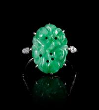A Jadeite and Diamond Inset Ring