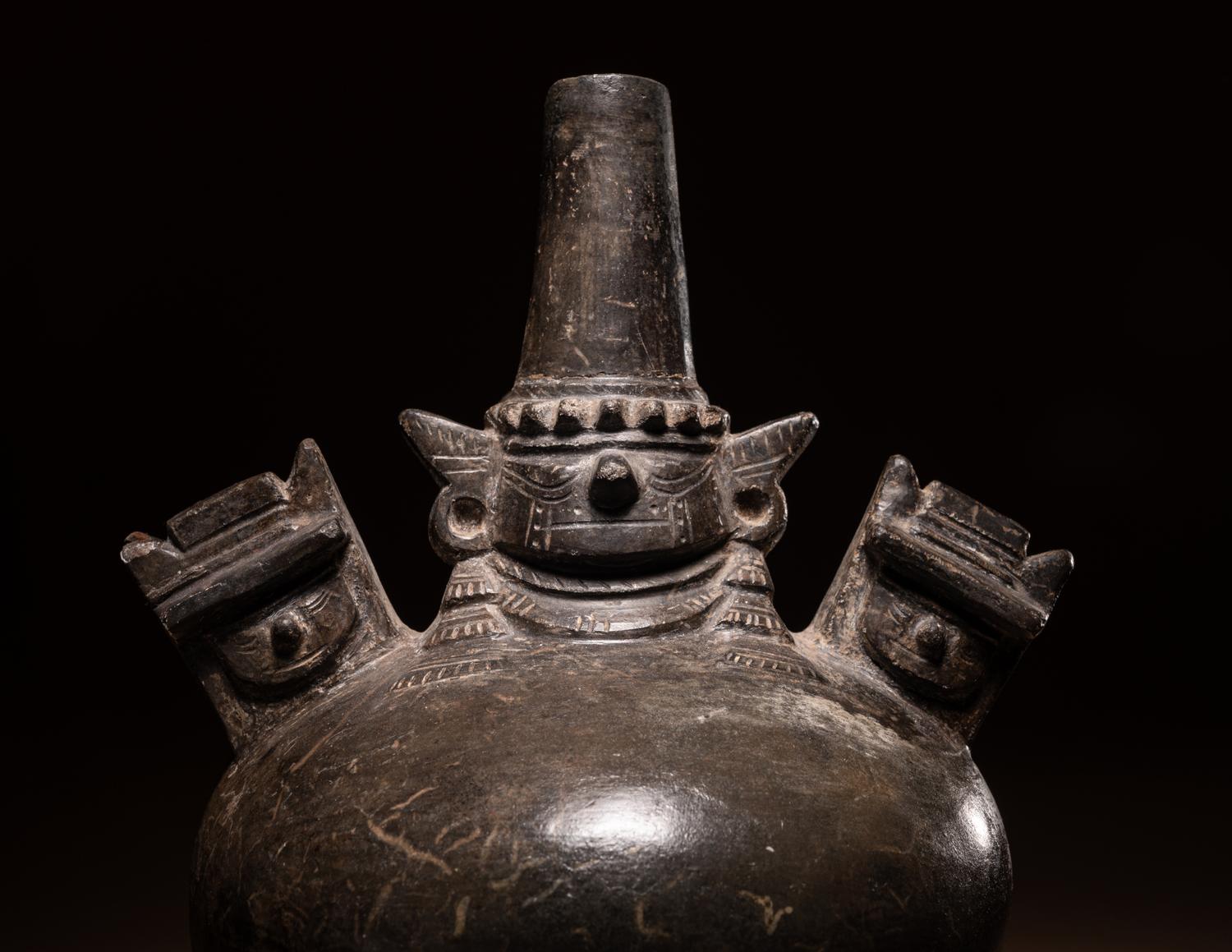 A Sican Blackware Stirrup Vessel