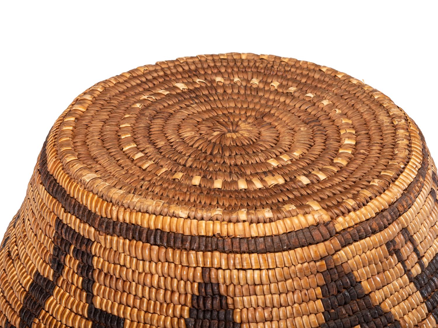 Klickitat Figural Imbricated Basket