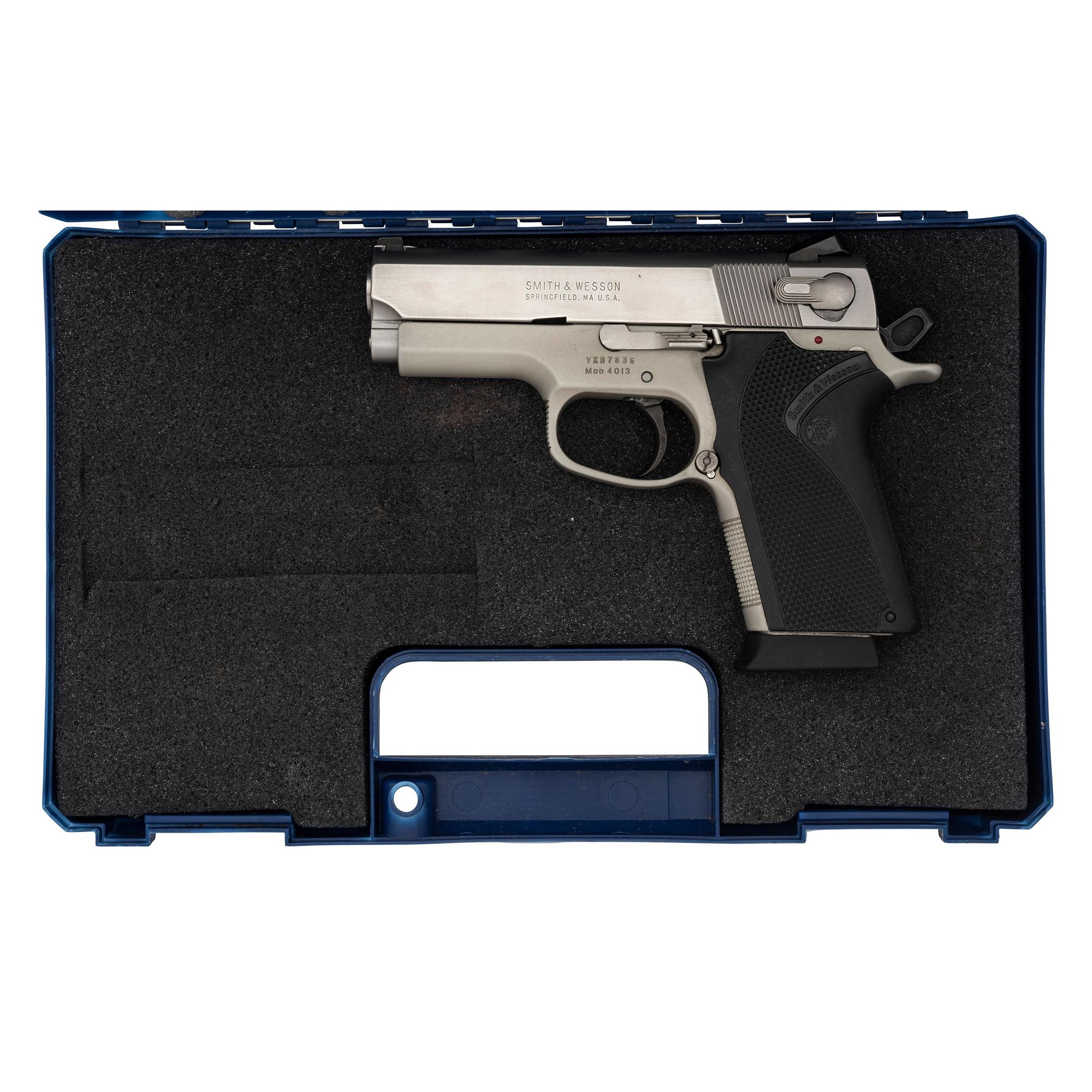 * Smith & Wesson Model 4013 in Box