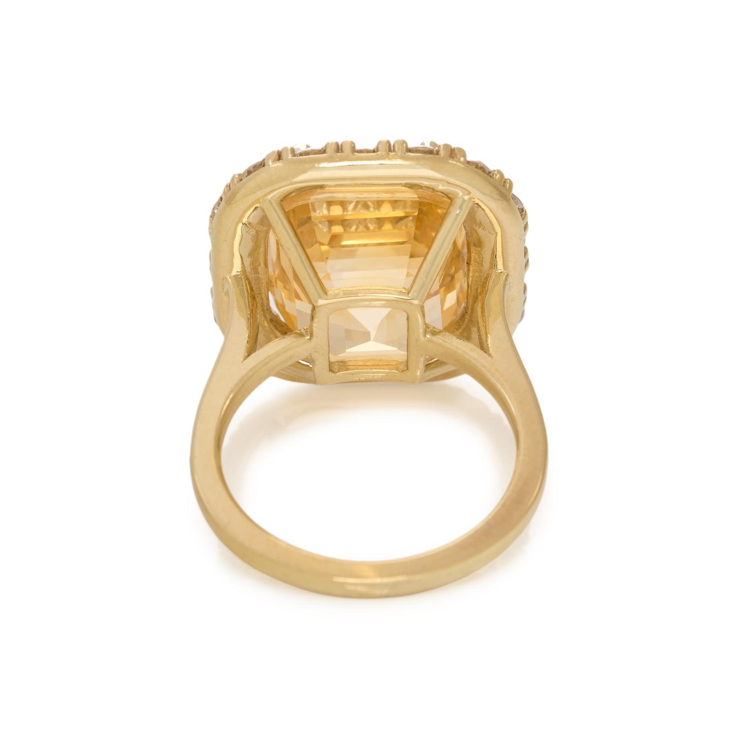 YELLOW SAPPHIRE AND DIAMOND RING