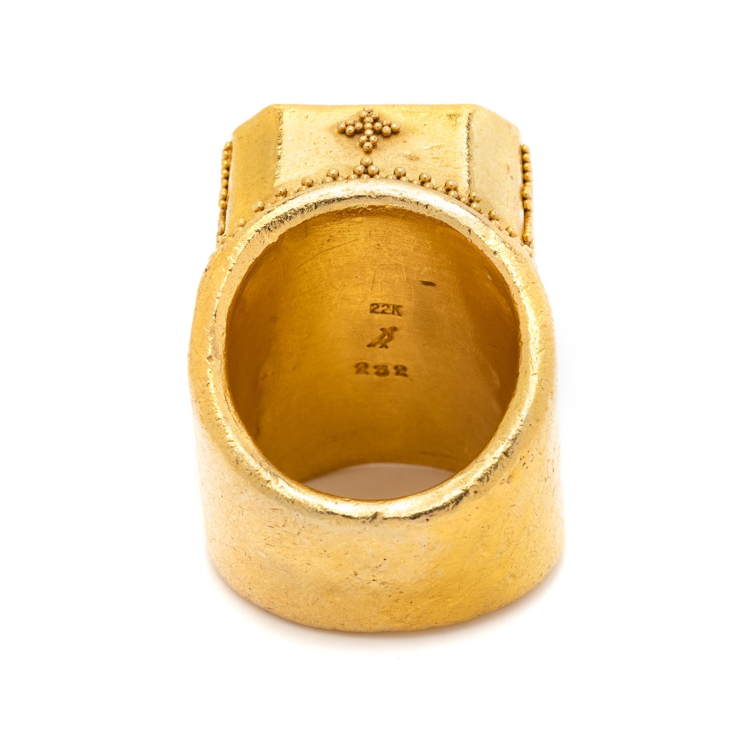 YELLOW GOLD AND CITRINE RING