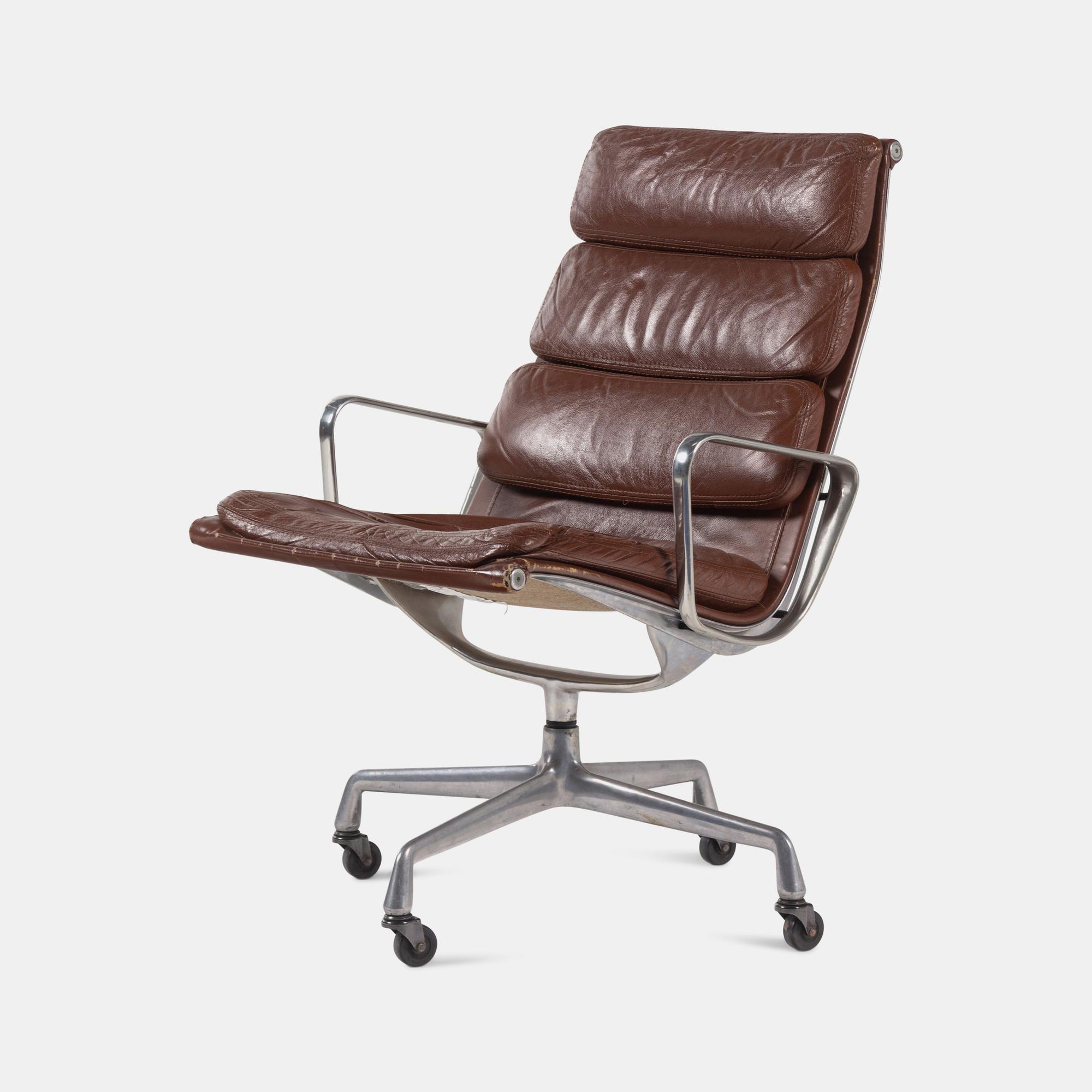 Soft-Pad Executive Chair Herman Miller, USA