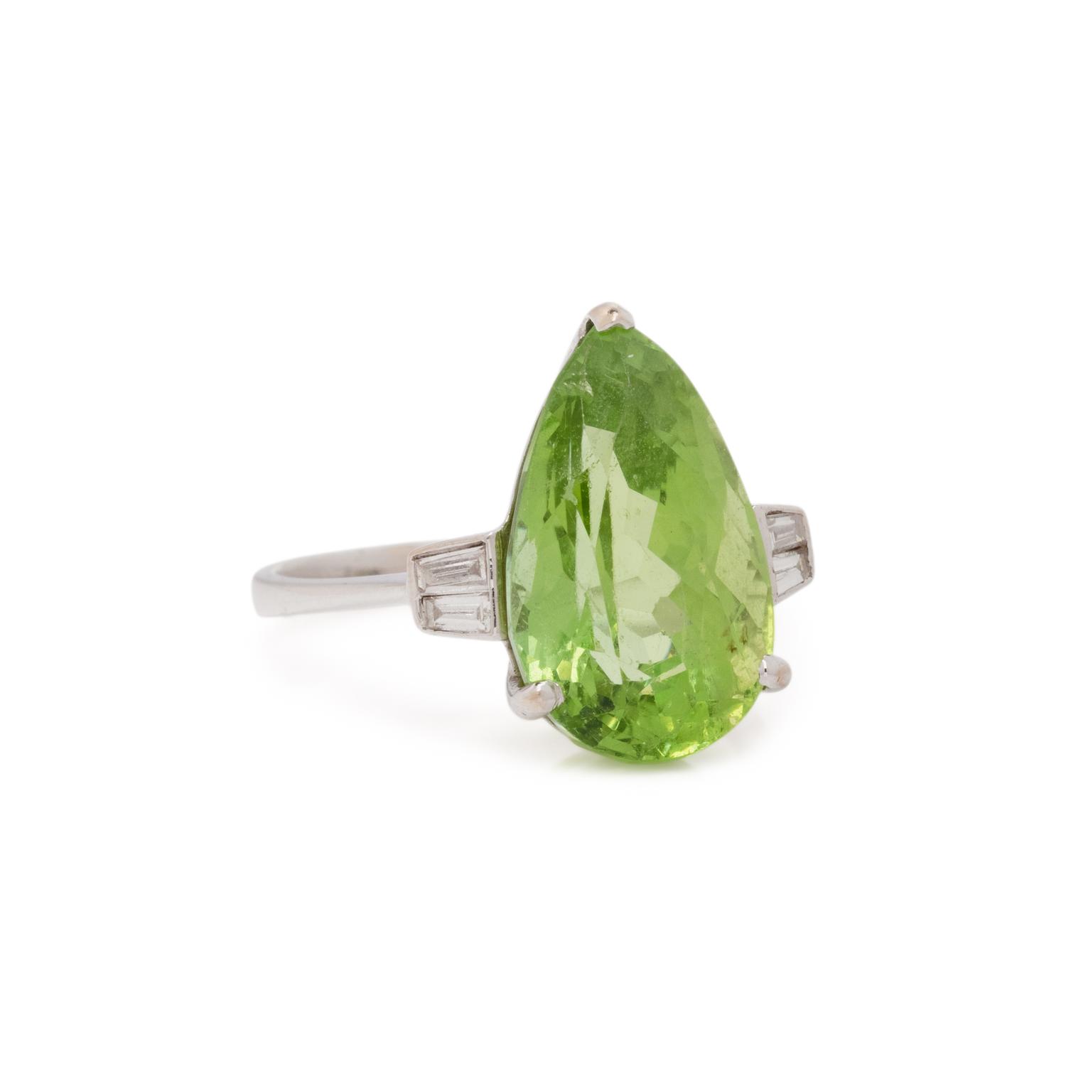 PERIDOT AND DIAMOND RING