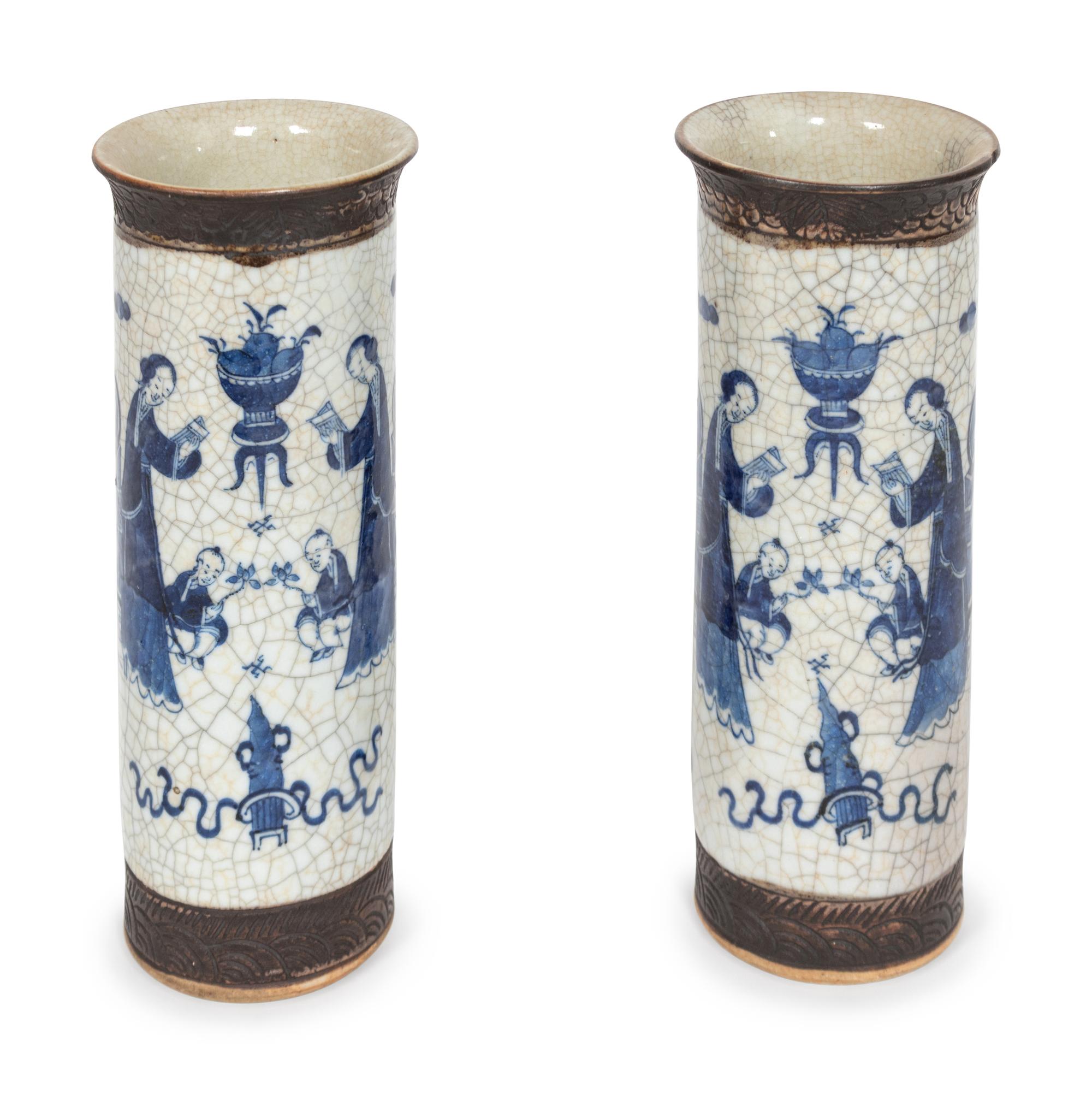 A Pair of Chinese Blue and White Porcelain Vases