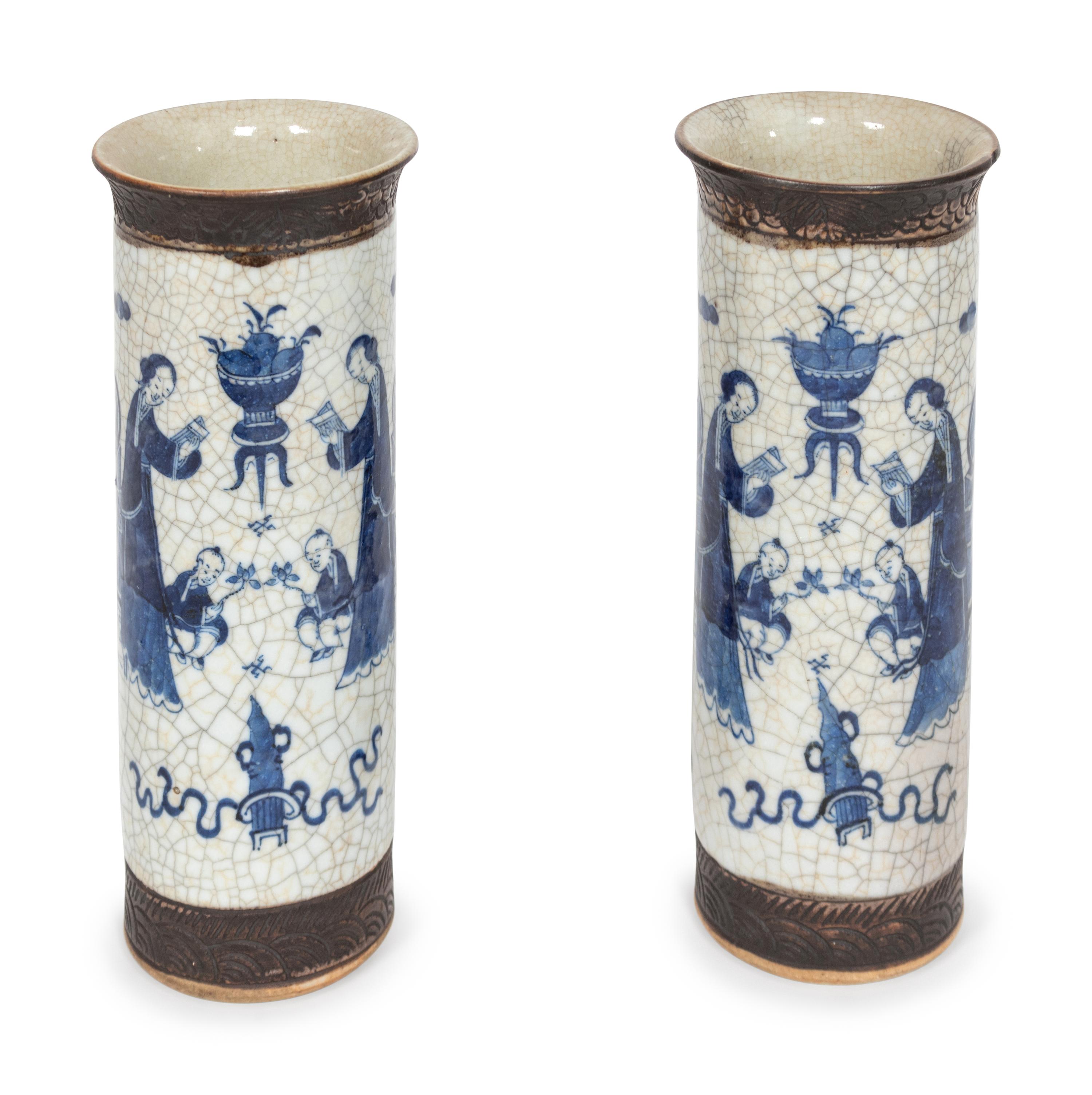 A Pair of Chinese Blue and White Porcelain Vases