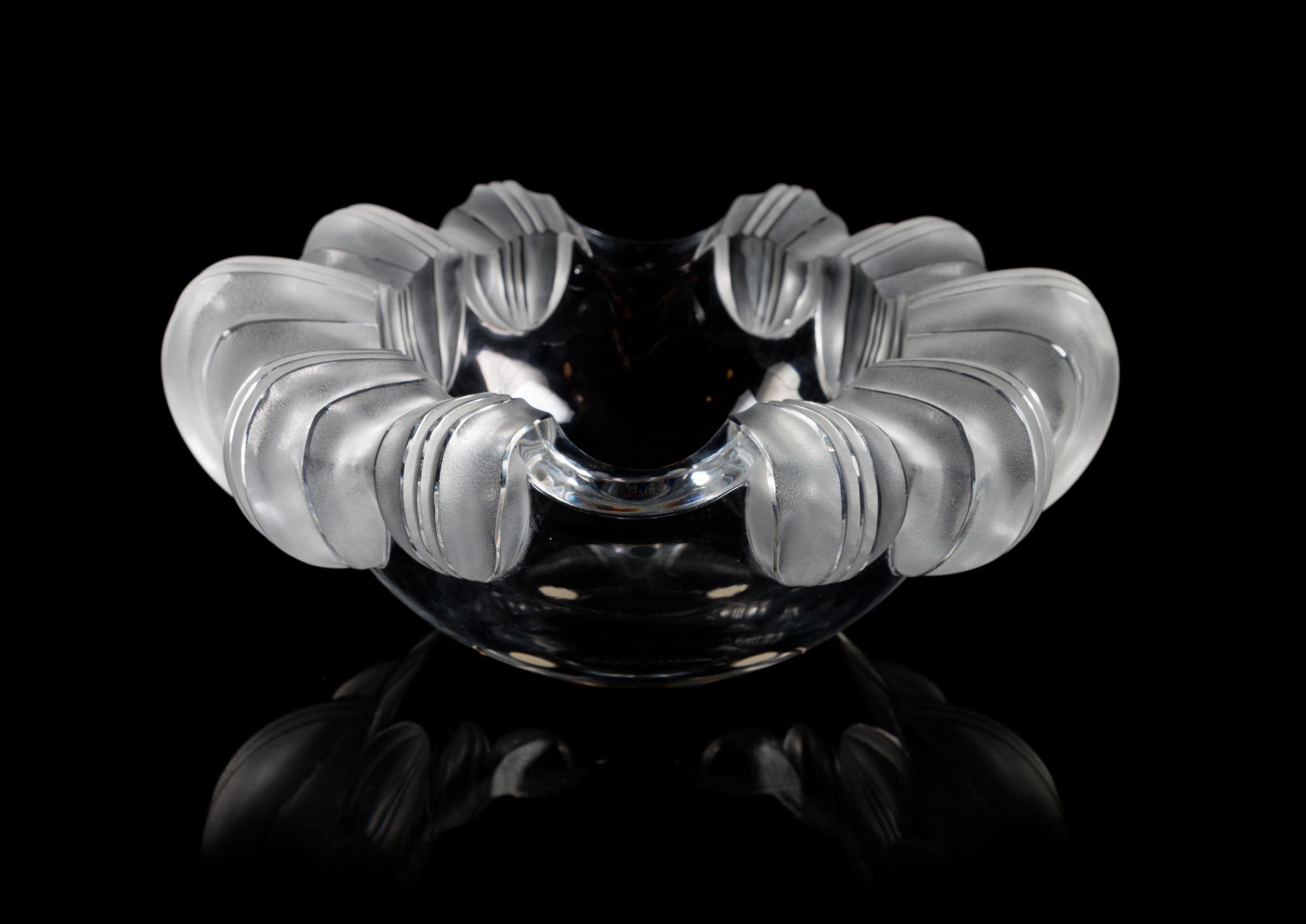 Lalique, an Athena pattern molded and frosted glass ash receiver