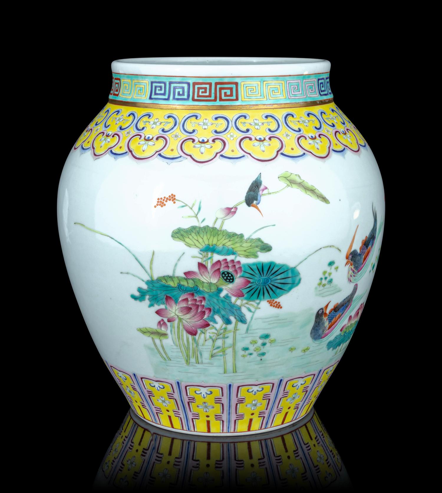 A Large Famille Rose Porcelain 'Mandarin Duck' Jar