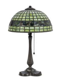 A Geometric Table Lamp