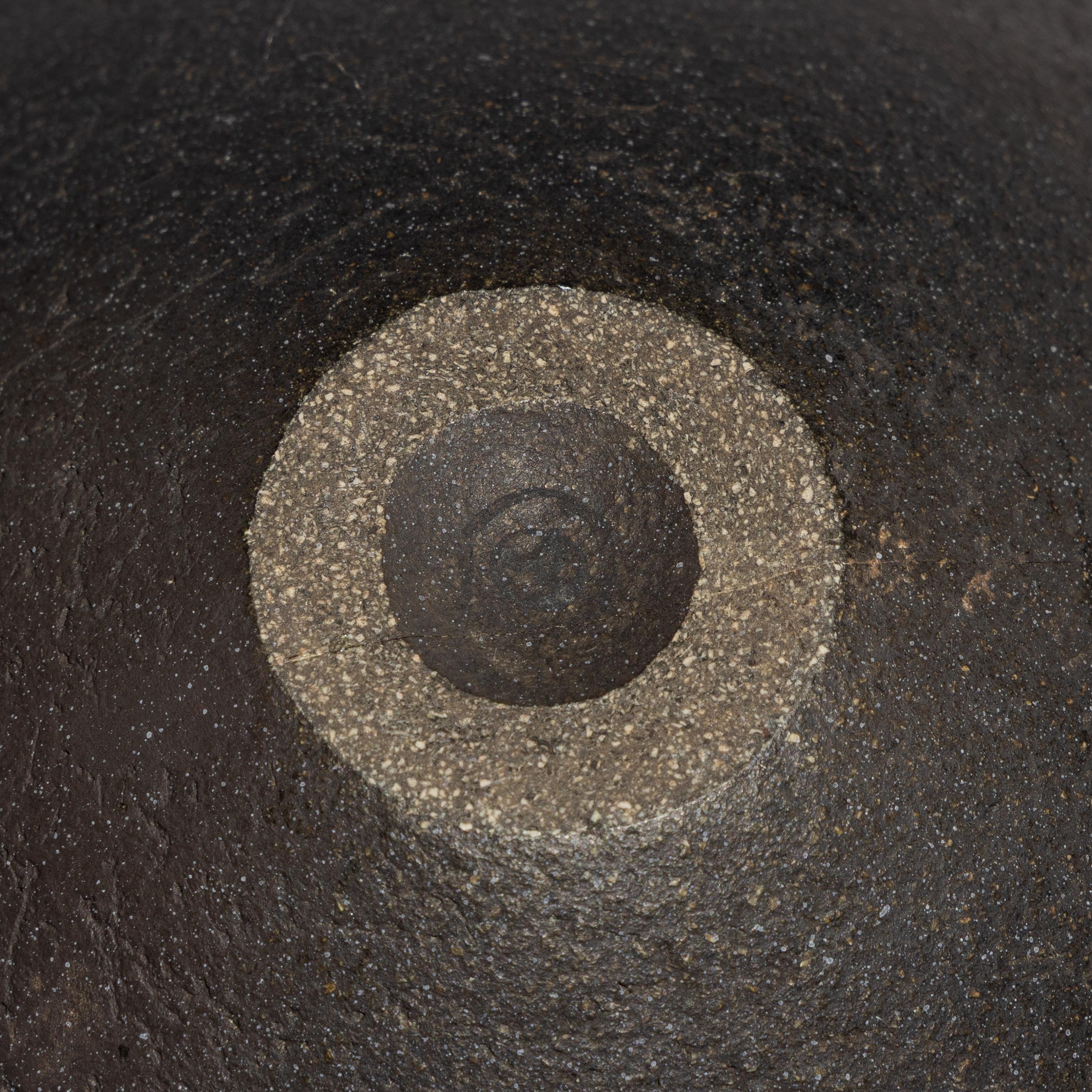 Jennifer Lee (Scottish, b. 1956) — Metallic Pot, Speckled Trace , 2000