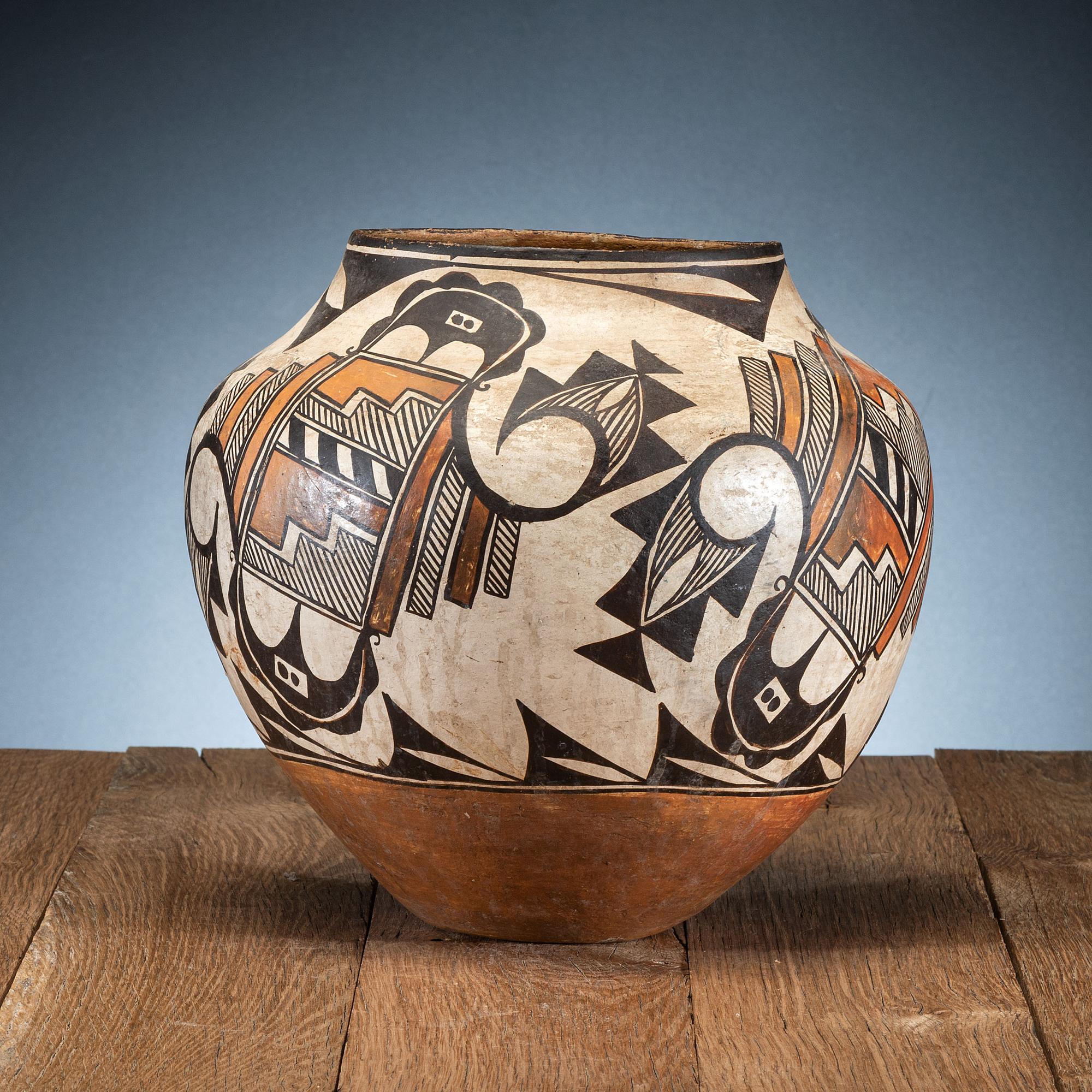 Acoma Polychrome Pottery Jar