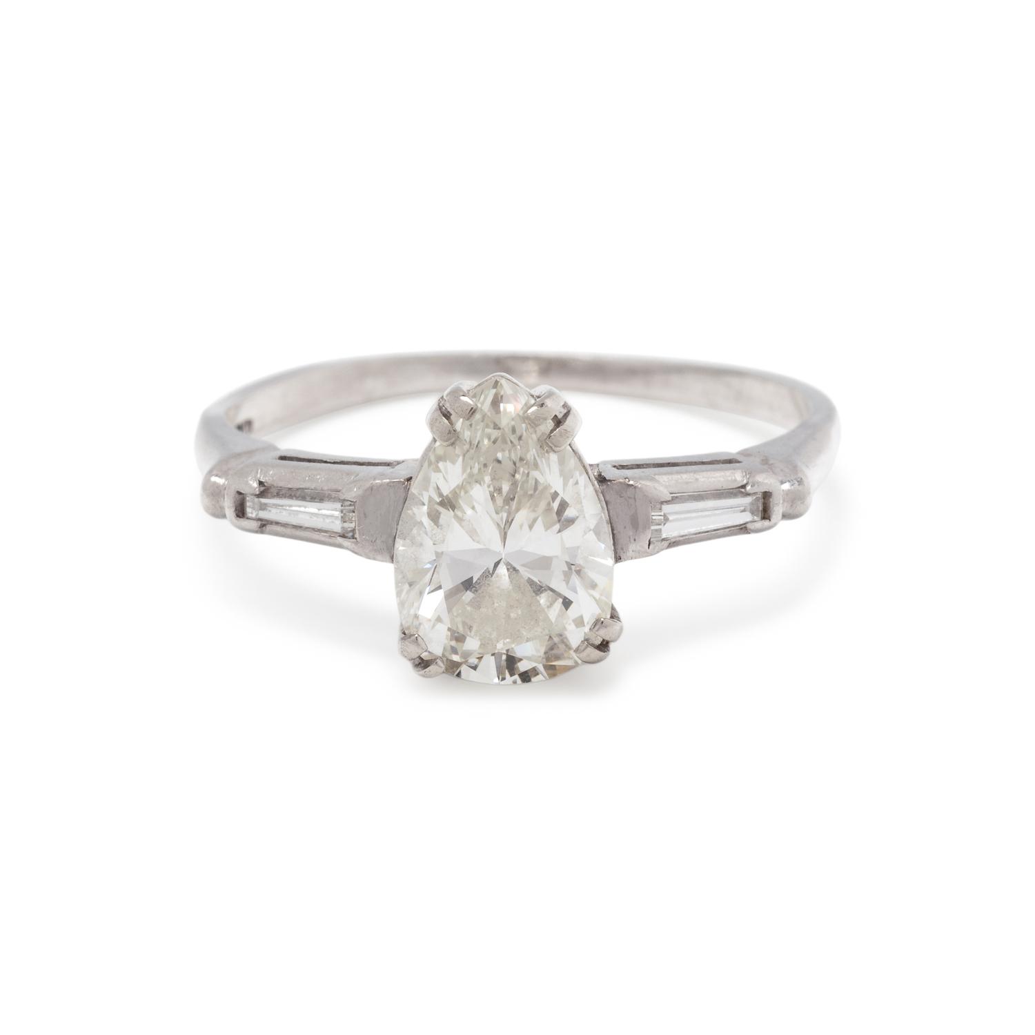 DIAMOND RING