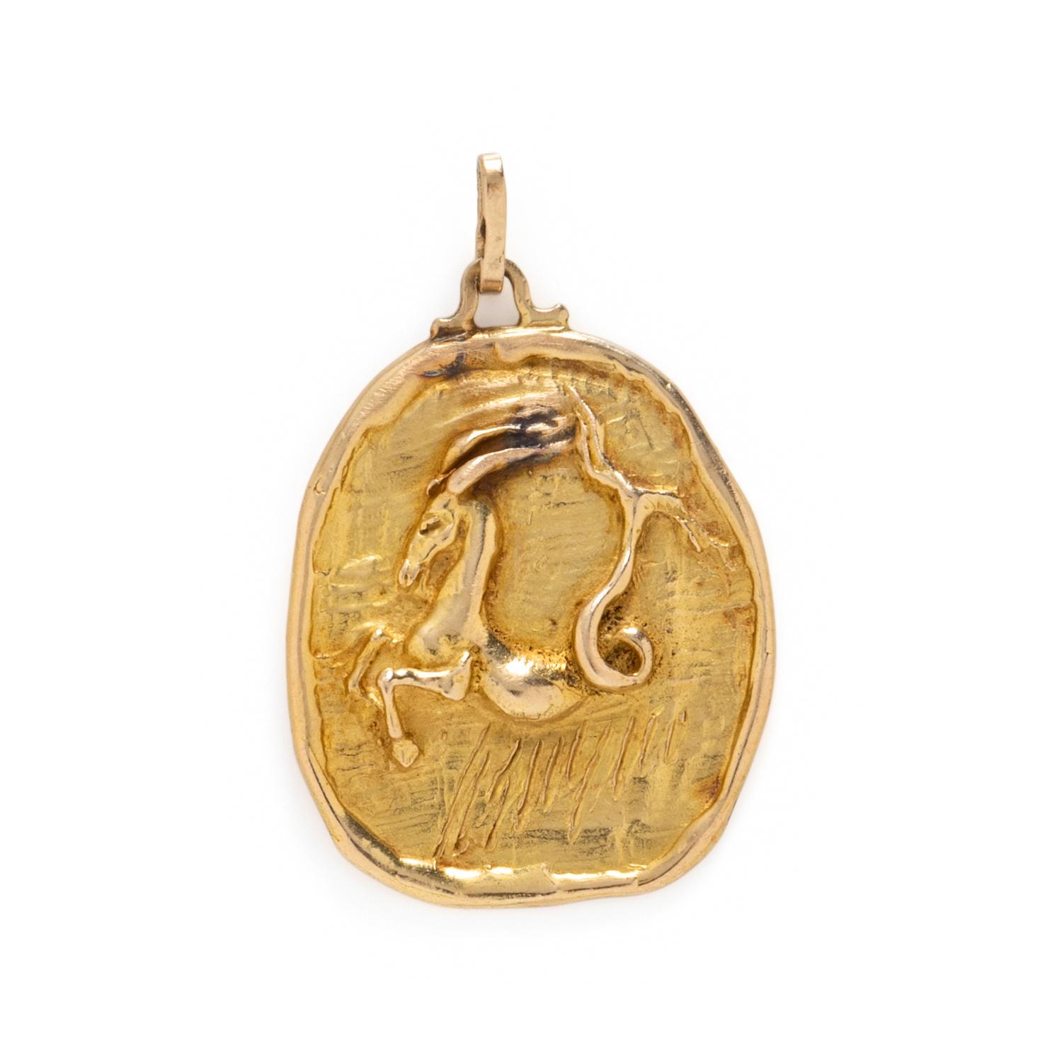 YELLOW GOLD PENDANT NECKLACE