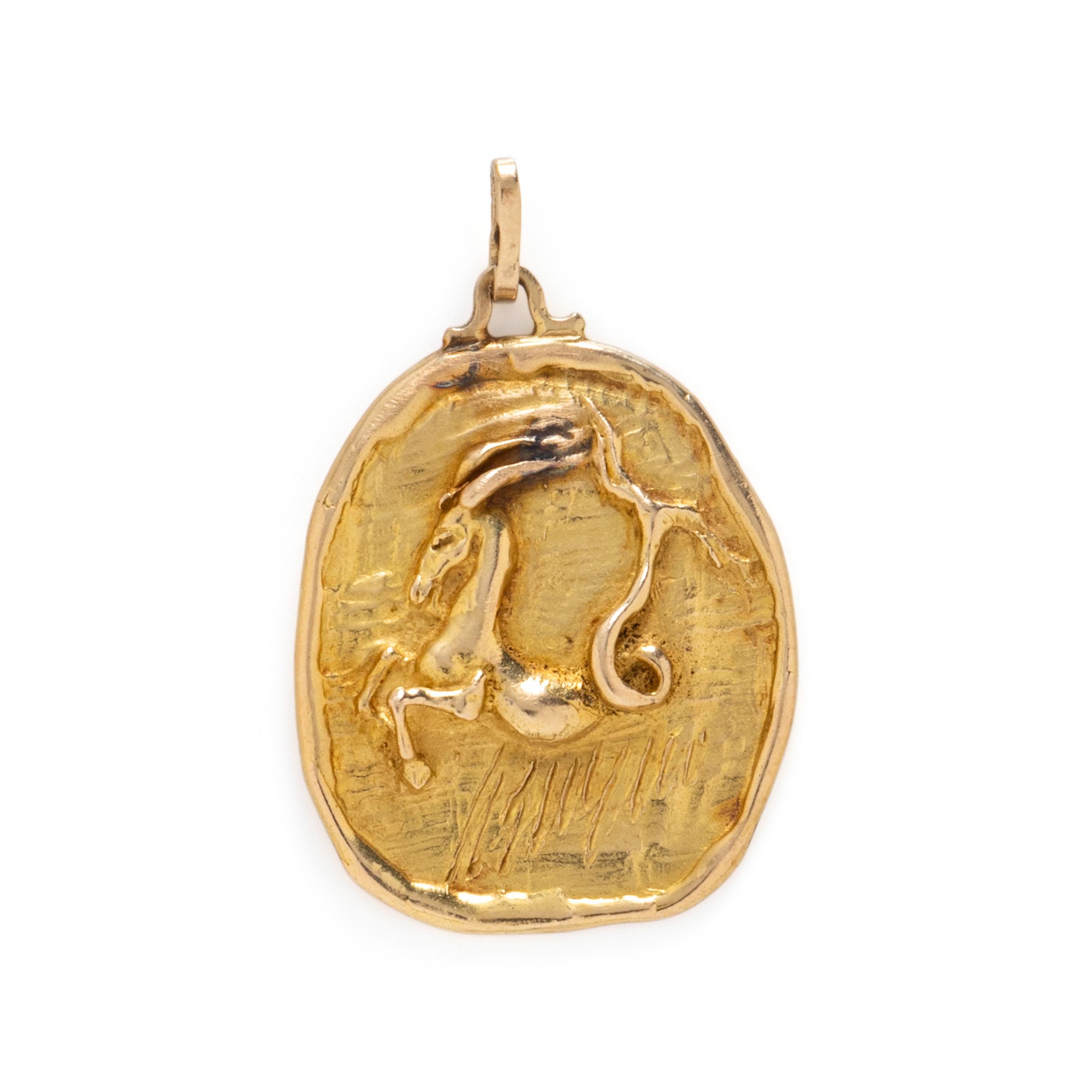 YELLOW GOLD PENDANT NECKLACE
