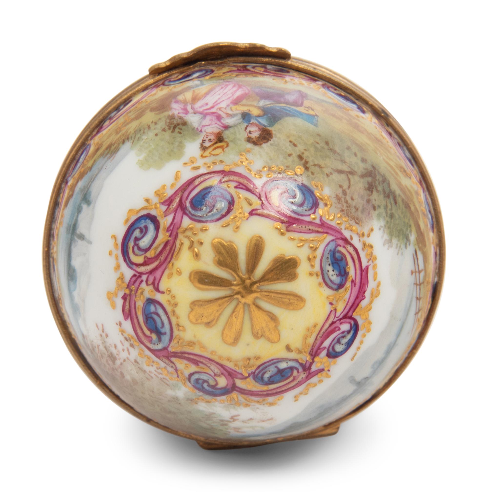 A Sèvres Style Painted Porcelain Egg-Form Bonbonnière