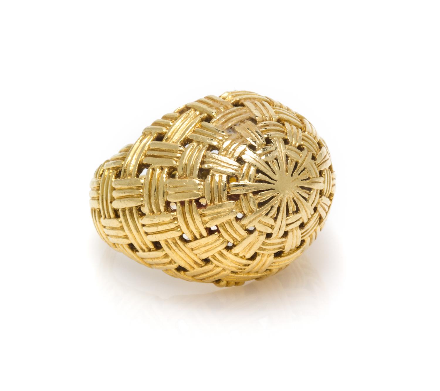 An 18 Karat Yellow Gold Bombe Ring, 9.20 dwts.