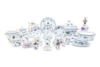 A Large Richard Ginori Porcelain Partial Dinner Service — 20TH CENTURY