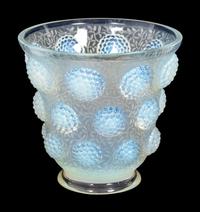 A Verlys Opalescent Glass Vase