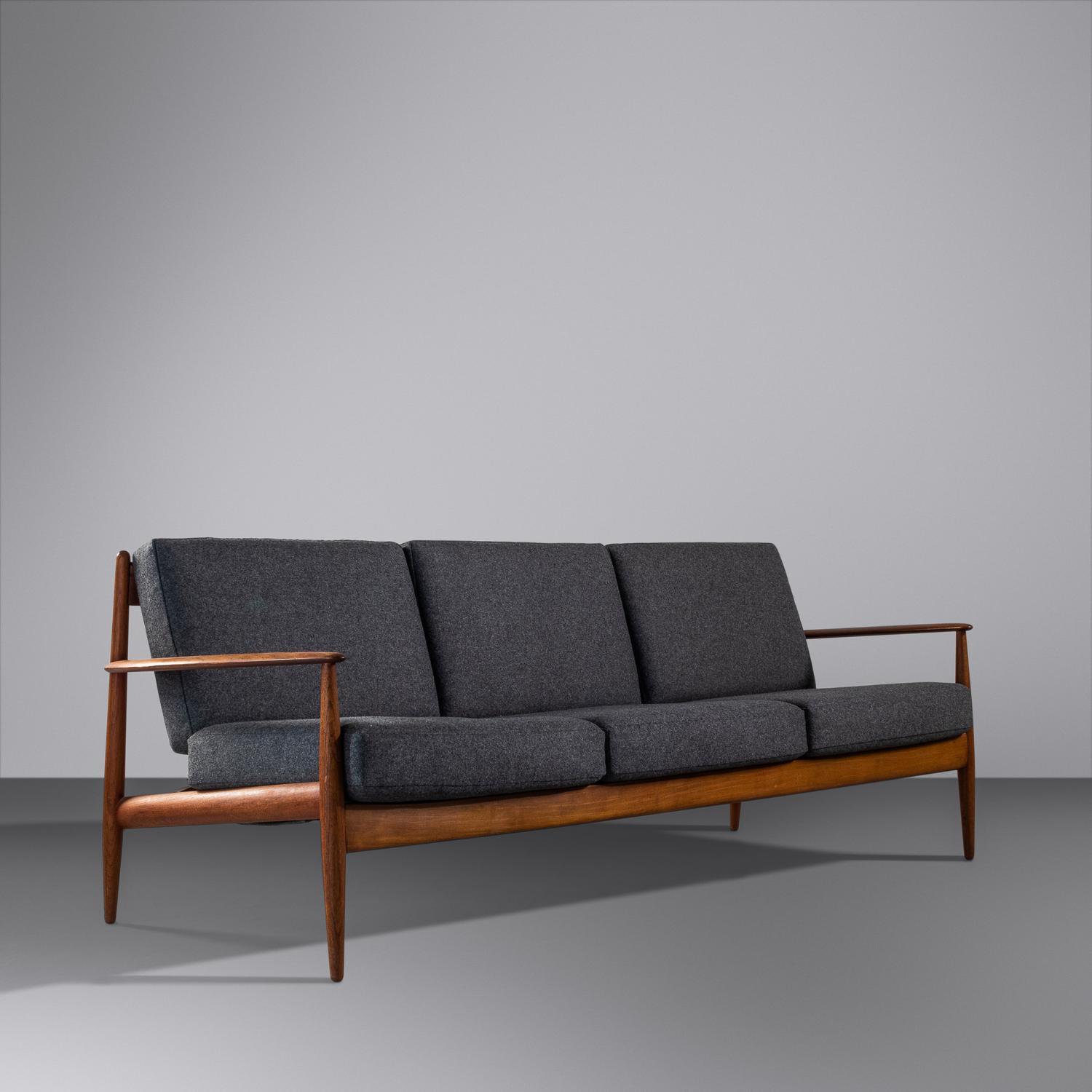 Sofa, c. 1960 France & Daverkosen, Denmark