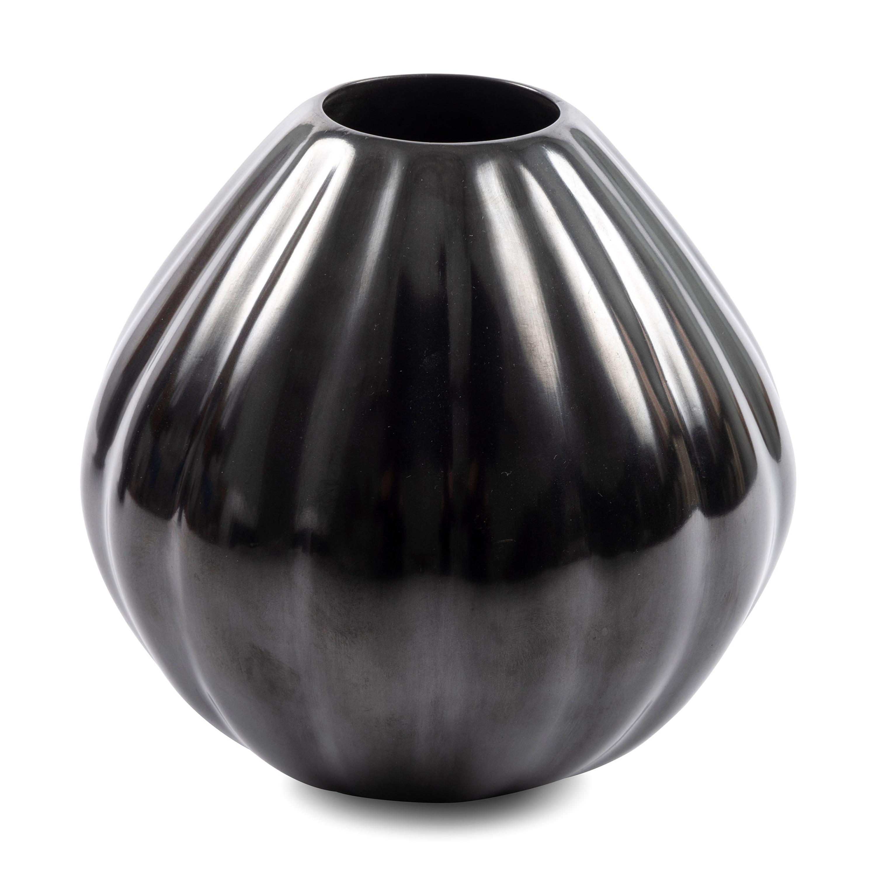 Mata Ortiz Melon Pottery Jar