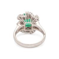 EMERALD AND DIAMOND RING
