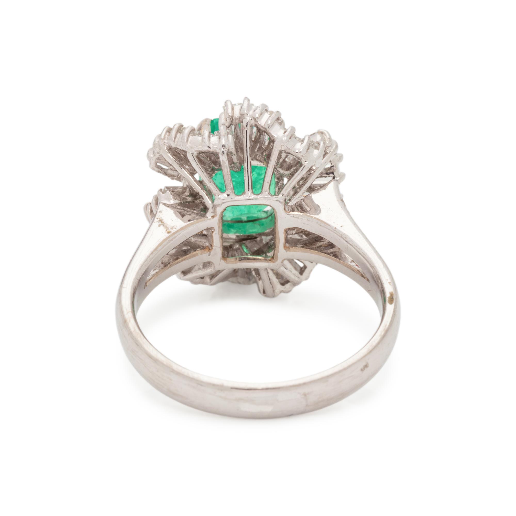 EMERALD AND DIAMOND RING