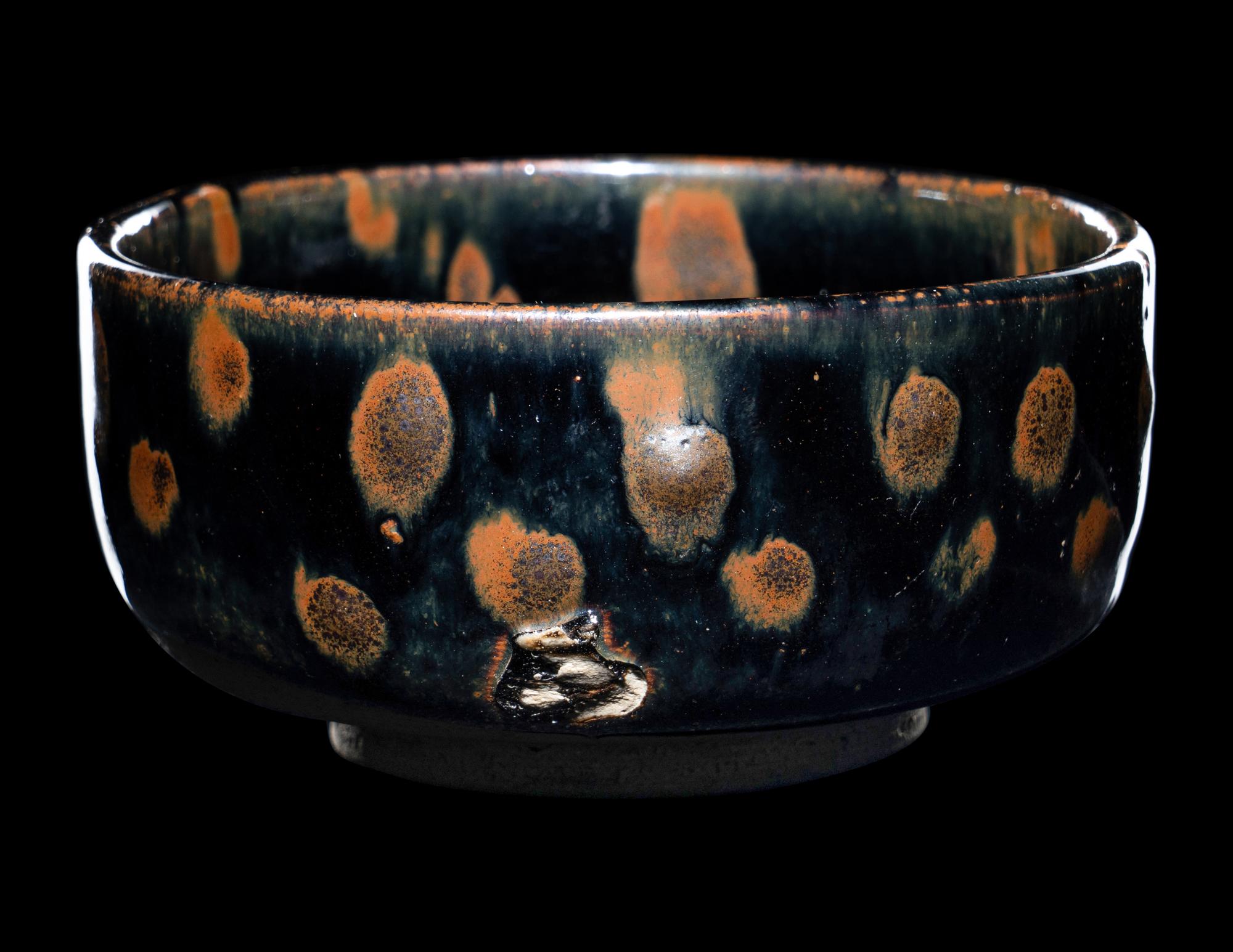 A Russet Splashed Black Glazed Stoneware Bowl