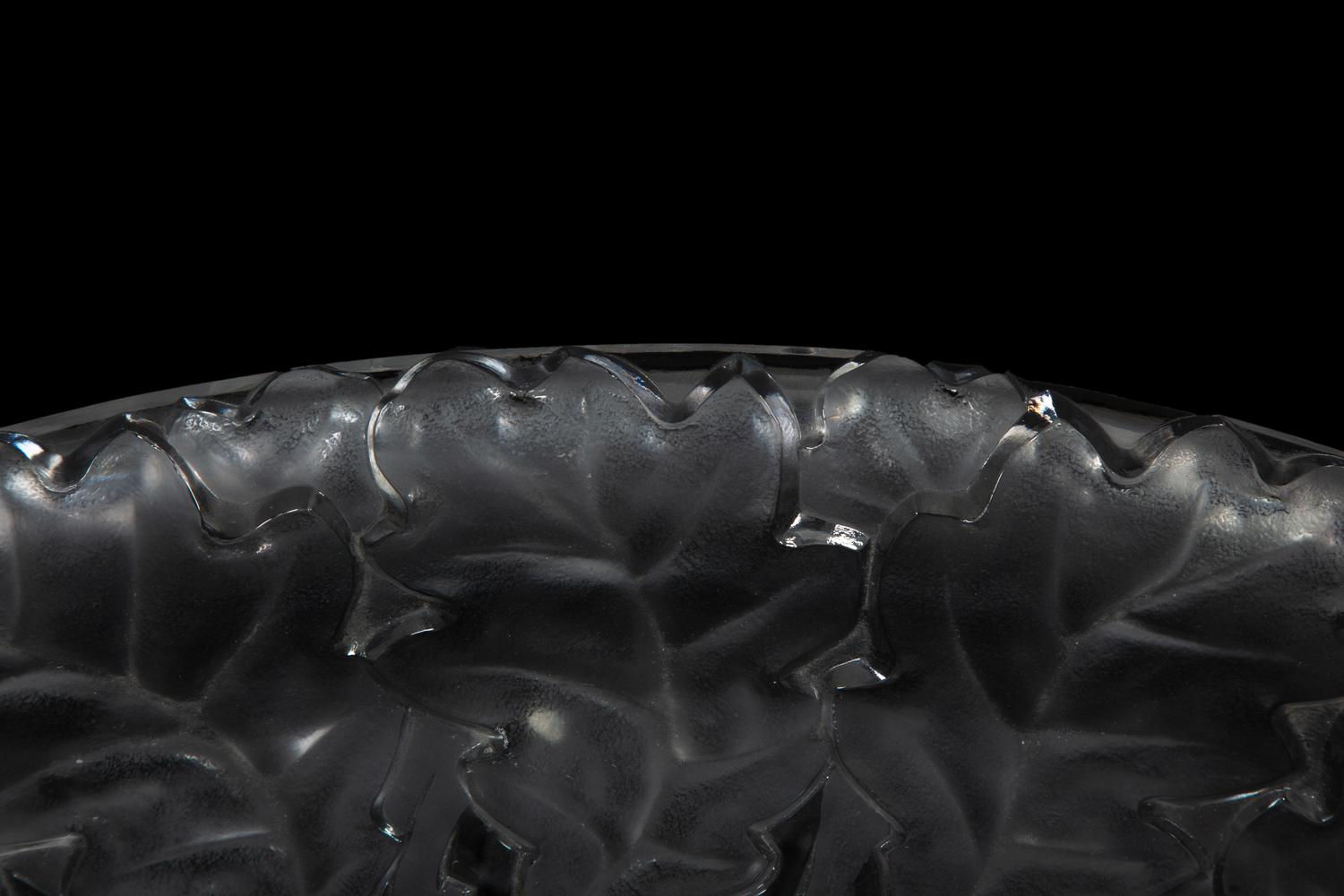 A Large Lalique Chene Oval Oak Leaf Platter