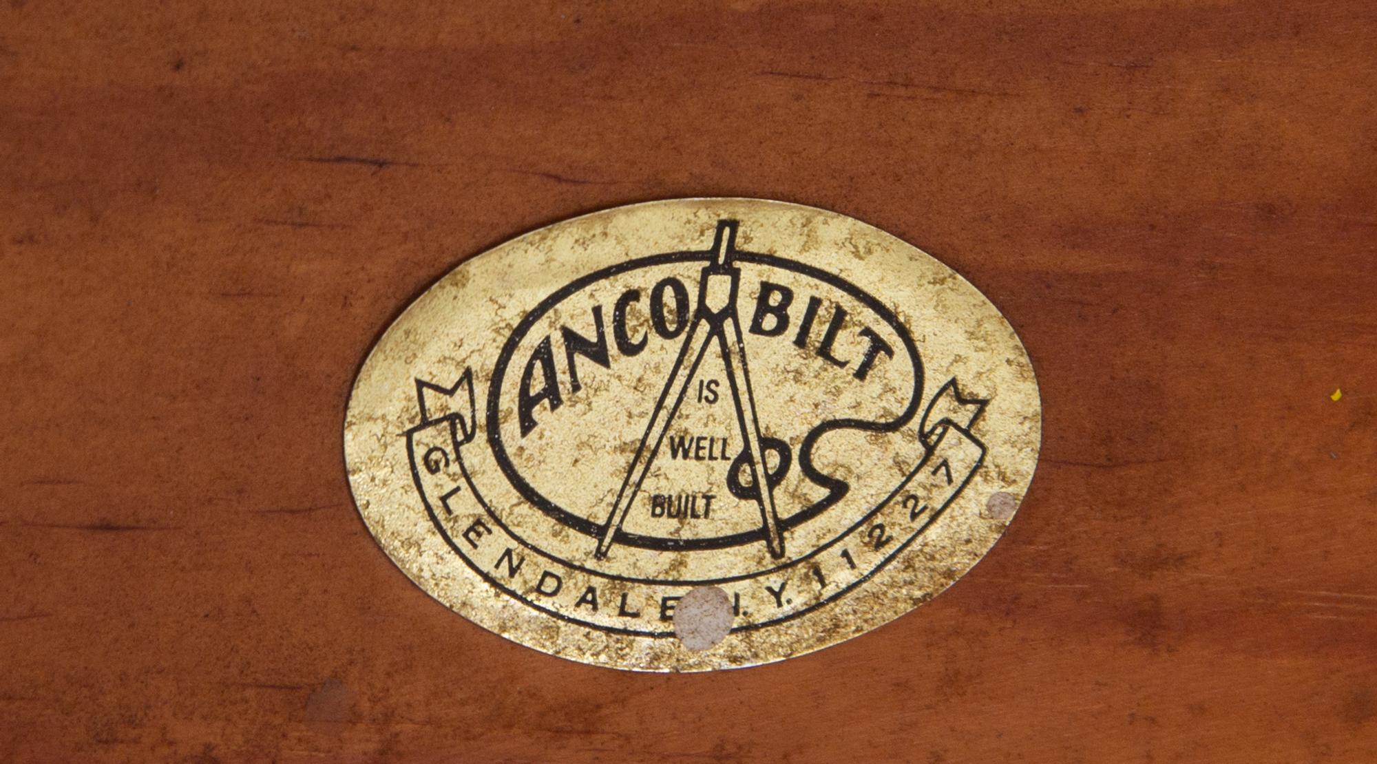 An Anco Bilt Adjustable Wooden Easel
