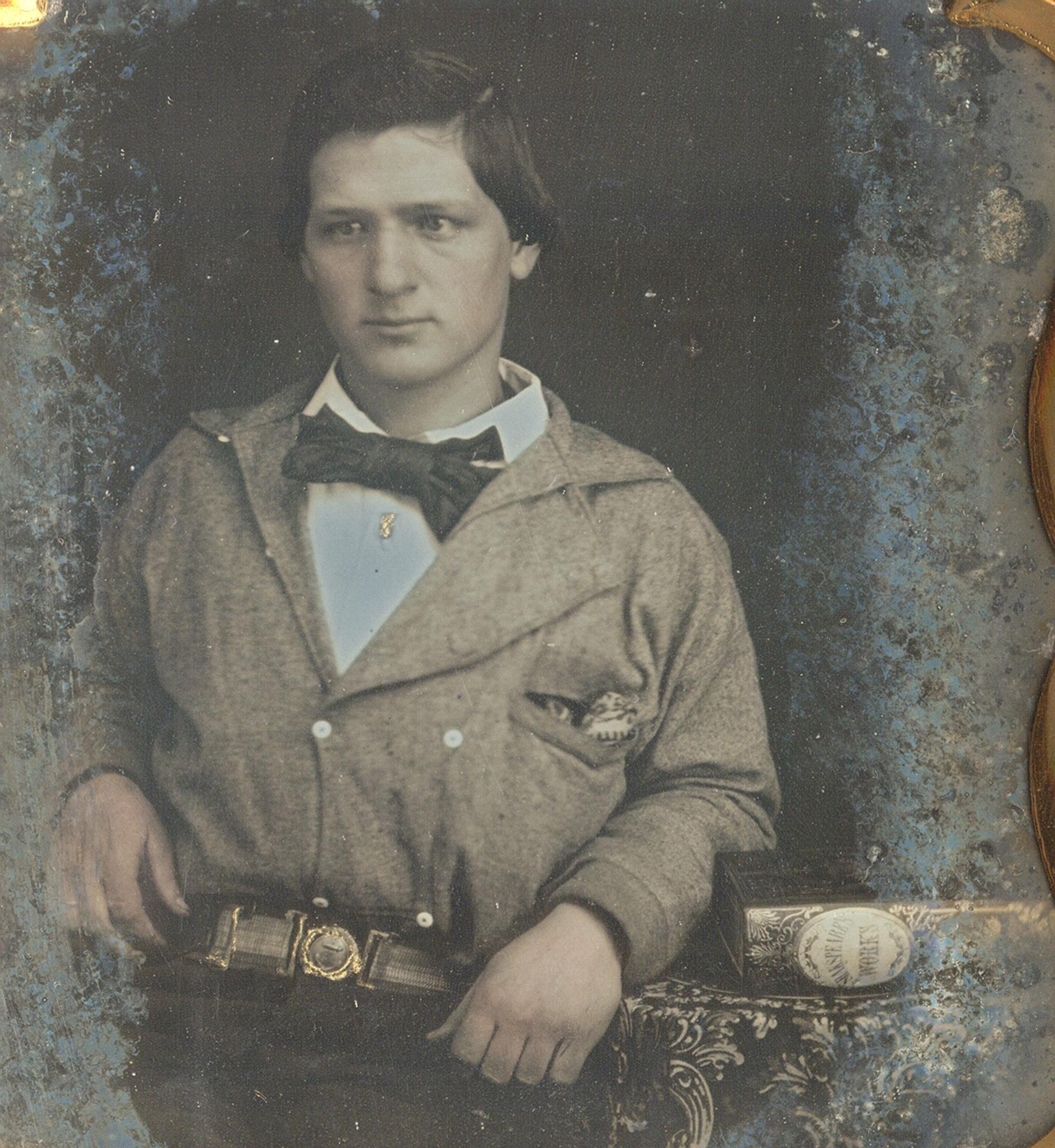 [Daguerreotype] A Goldminer with Shakespeare’s Works