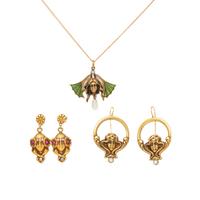 COLLECTION OF YELLOW GOLD AND GEMSTONE ART NOUVEAU STYLE JEWELRY