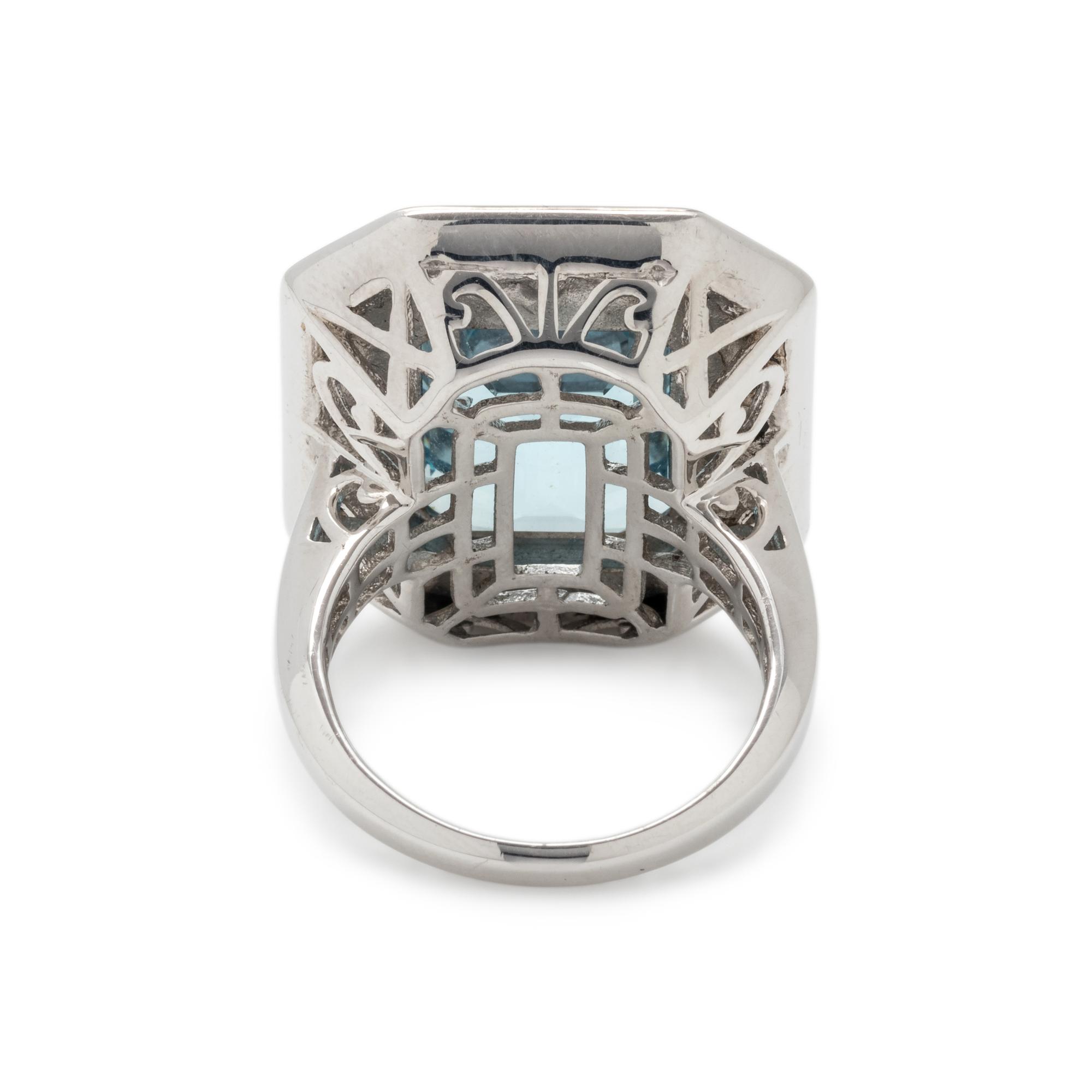 BLUE TOPAZ AND ONYX RING