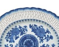 Two Chinese Export Porcelain Blue Fitzhugh Oval Reticulated and Feathered Edge Serving Plates