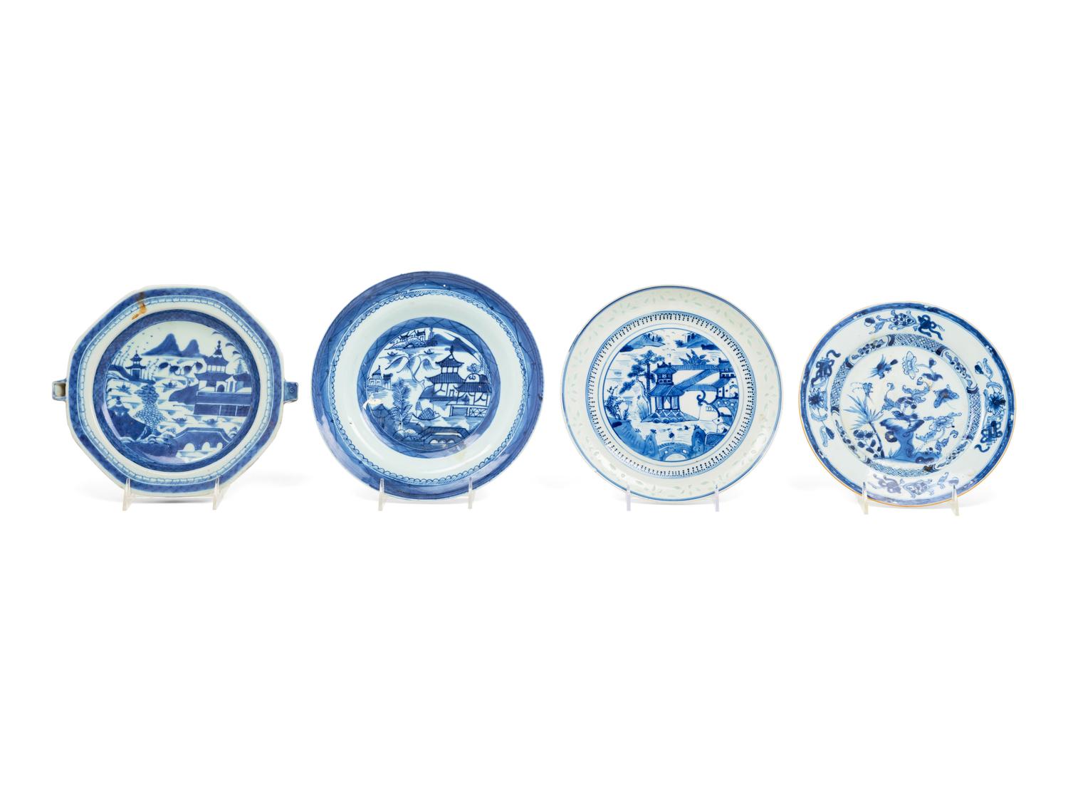 A Group of Eight Chinese Export Blue and White Porcelain Articles